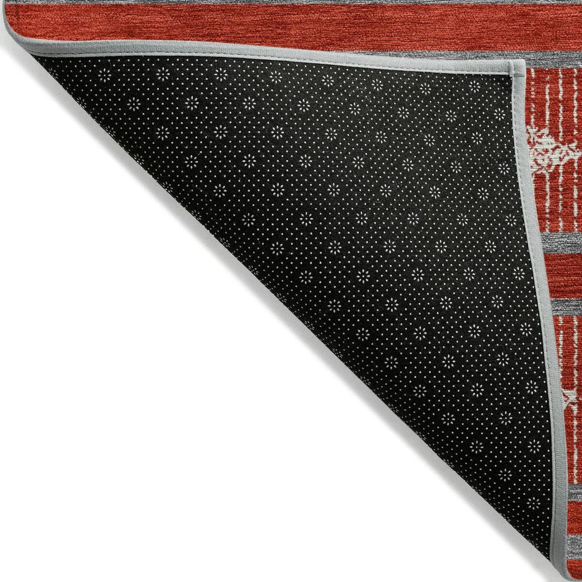 Machine Washable Indoor/ Outdoor Diamond Stripe Chantille Rug