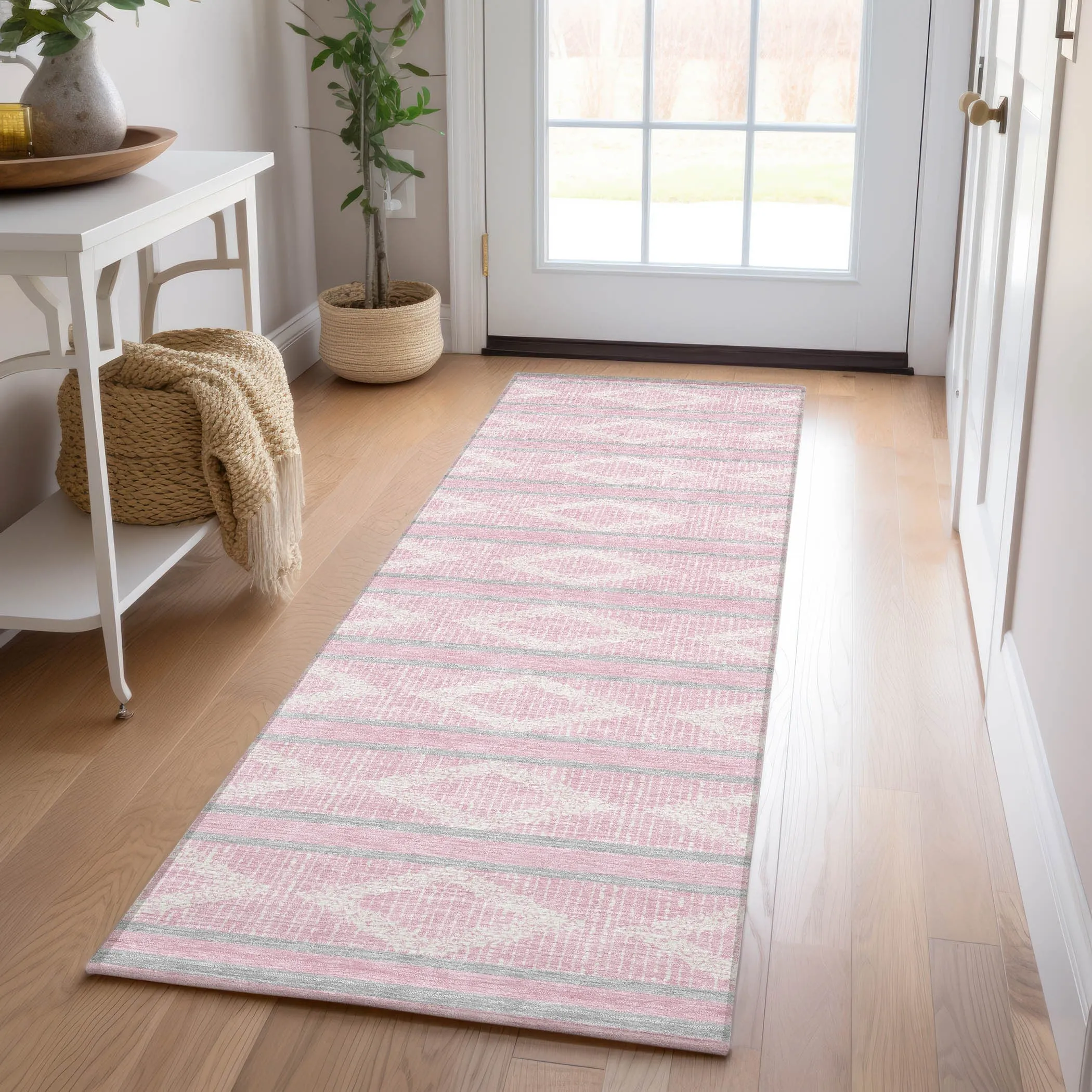 Machine Washable Indoor/ Outdoor Diamond Stripe Chantille Rug