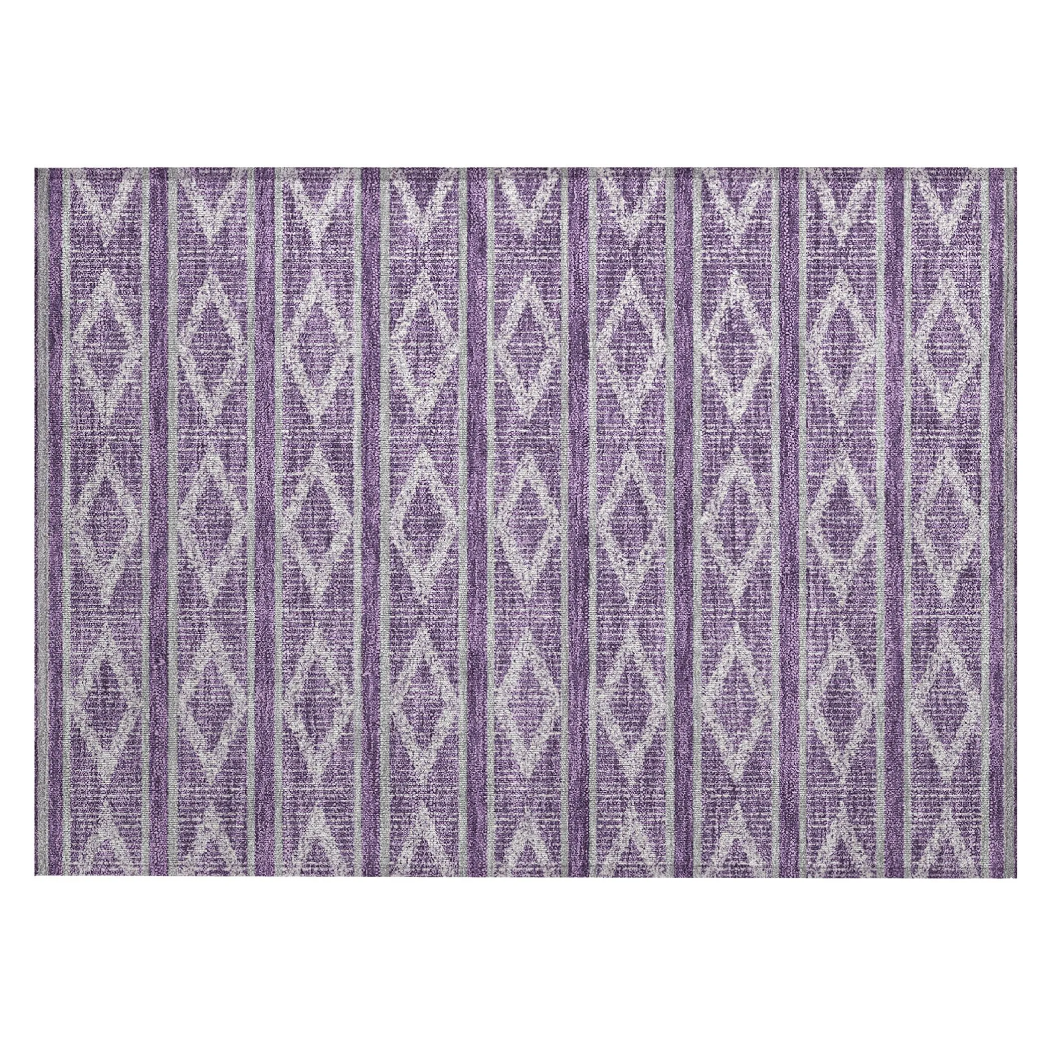Machine Washable Indoor/ Outdoor Diamond Stripe Chantille Rug