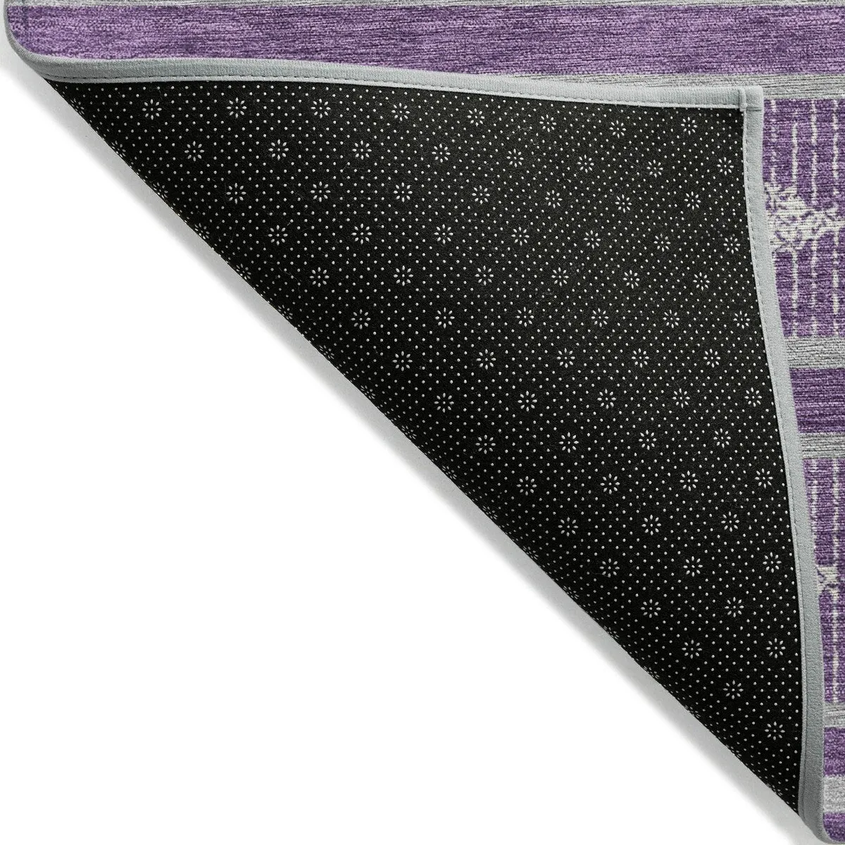 Machine Washable Indoor/ Outdoor Diamond Stripe Chantille Rug