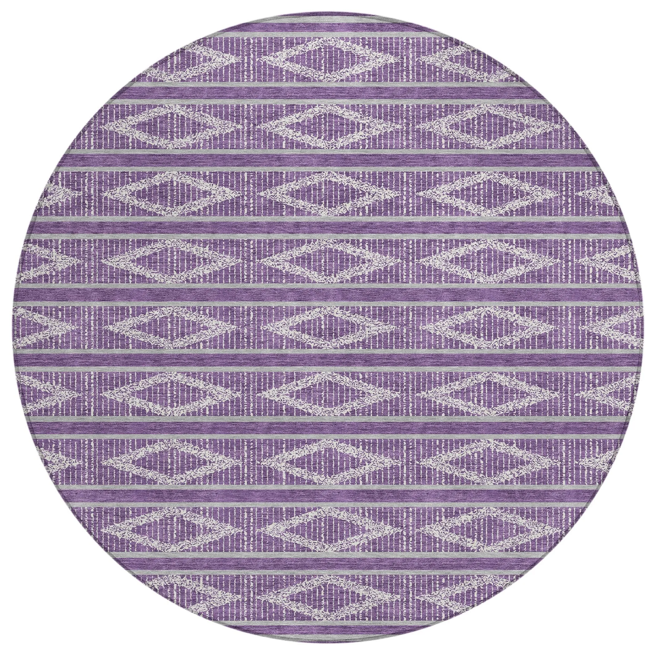 Machine Washable Indoor/ Outdoor Diamond Stripe Chantille Rug