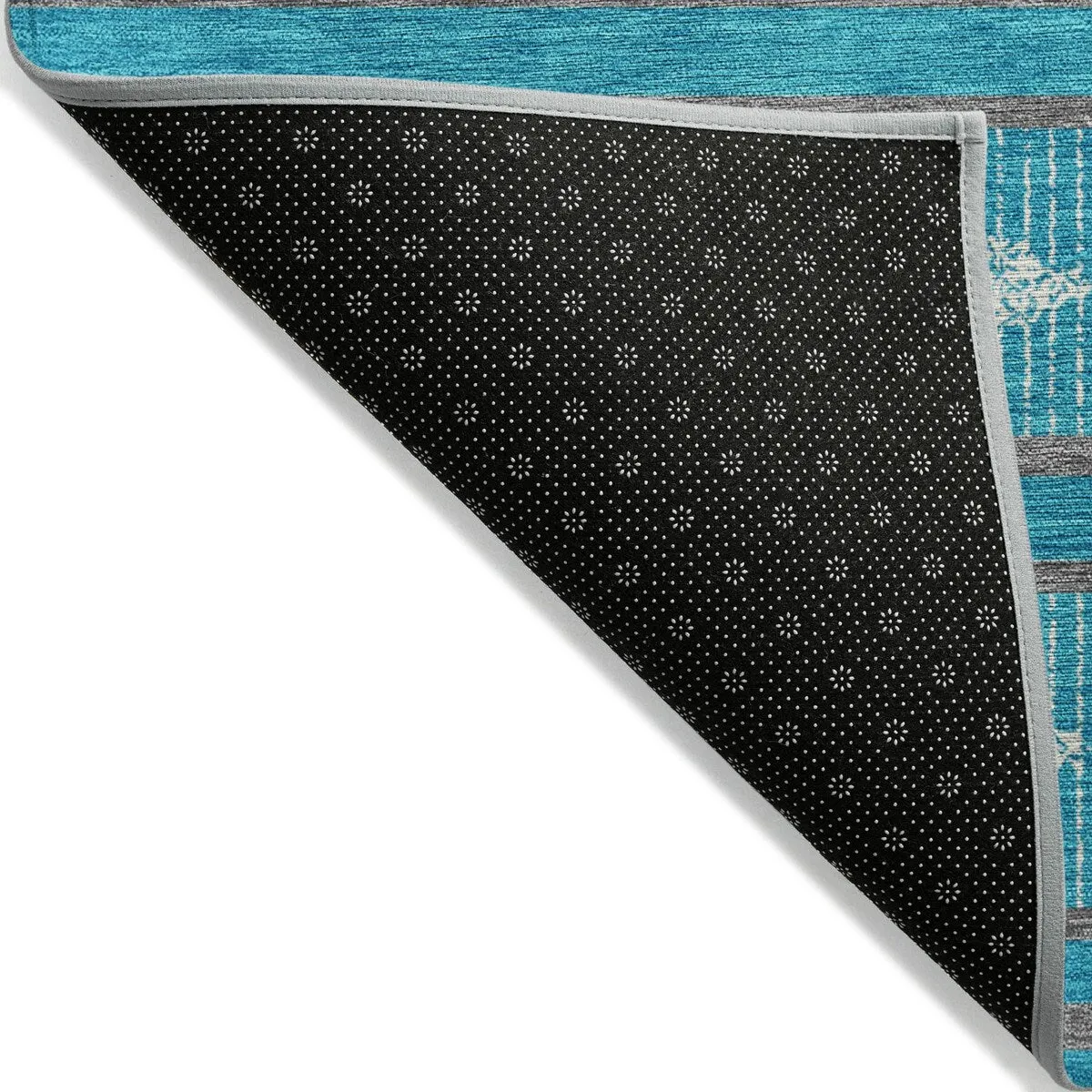 Machine Washable Indoor/ Outdoor Diamond Stripe Chantille Rug