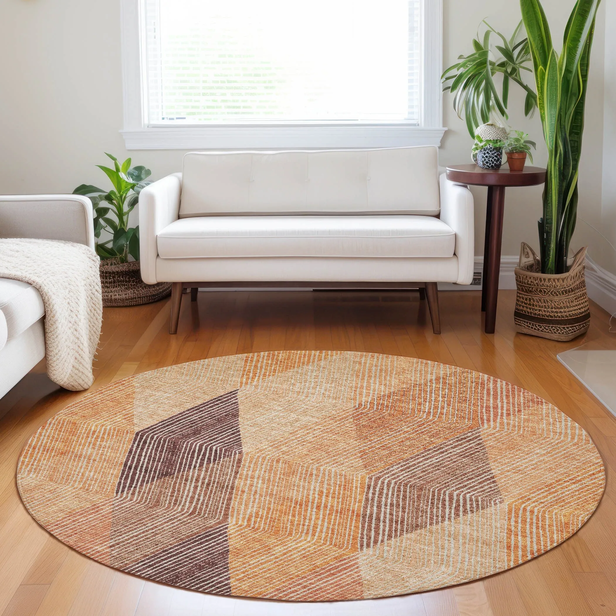 Machine Washable Indoor/ Outdoor Diamond Stripes Chantille Rug