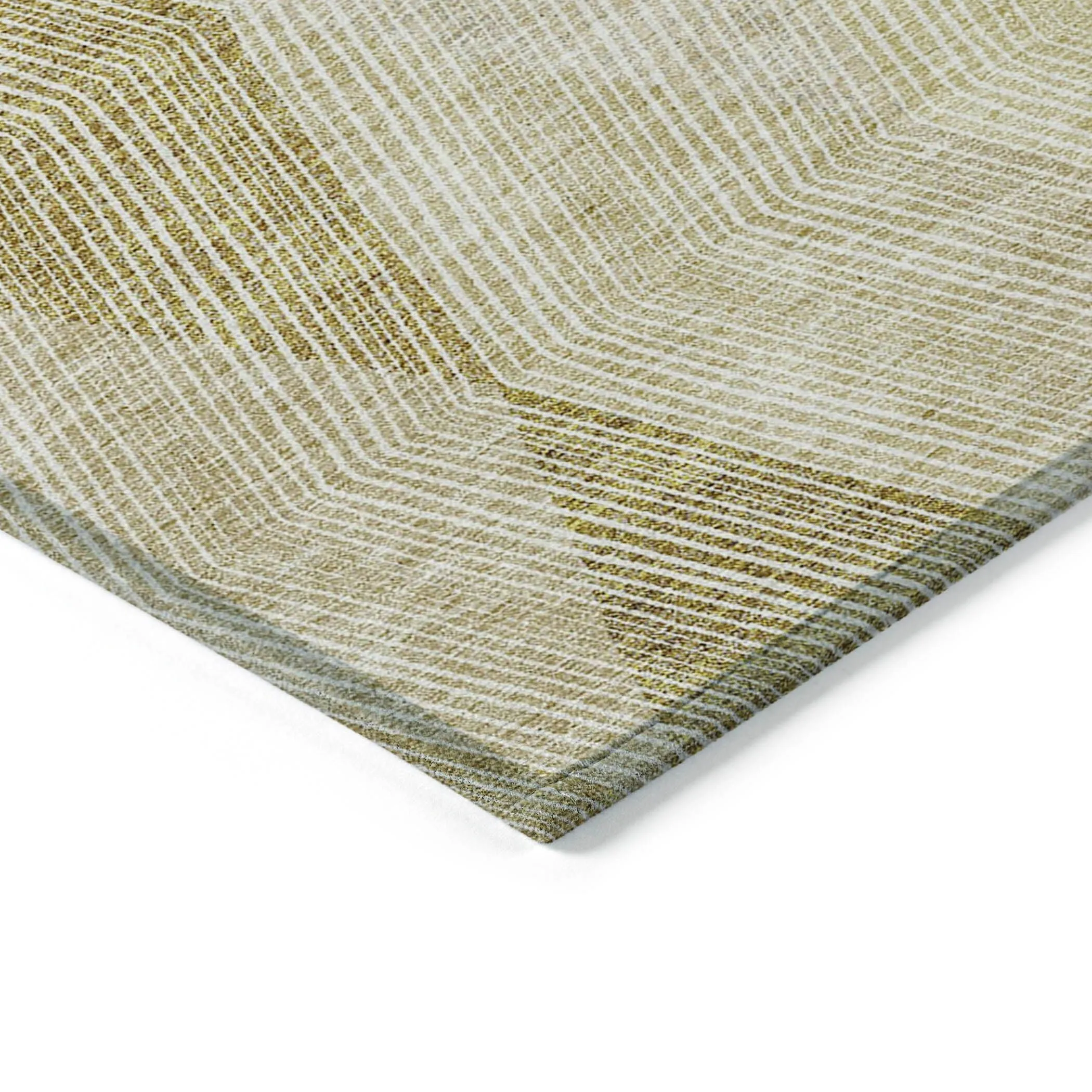 Machine Washable Indoor/ Outdoor Diamond Stripes Chantille Rug