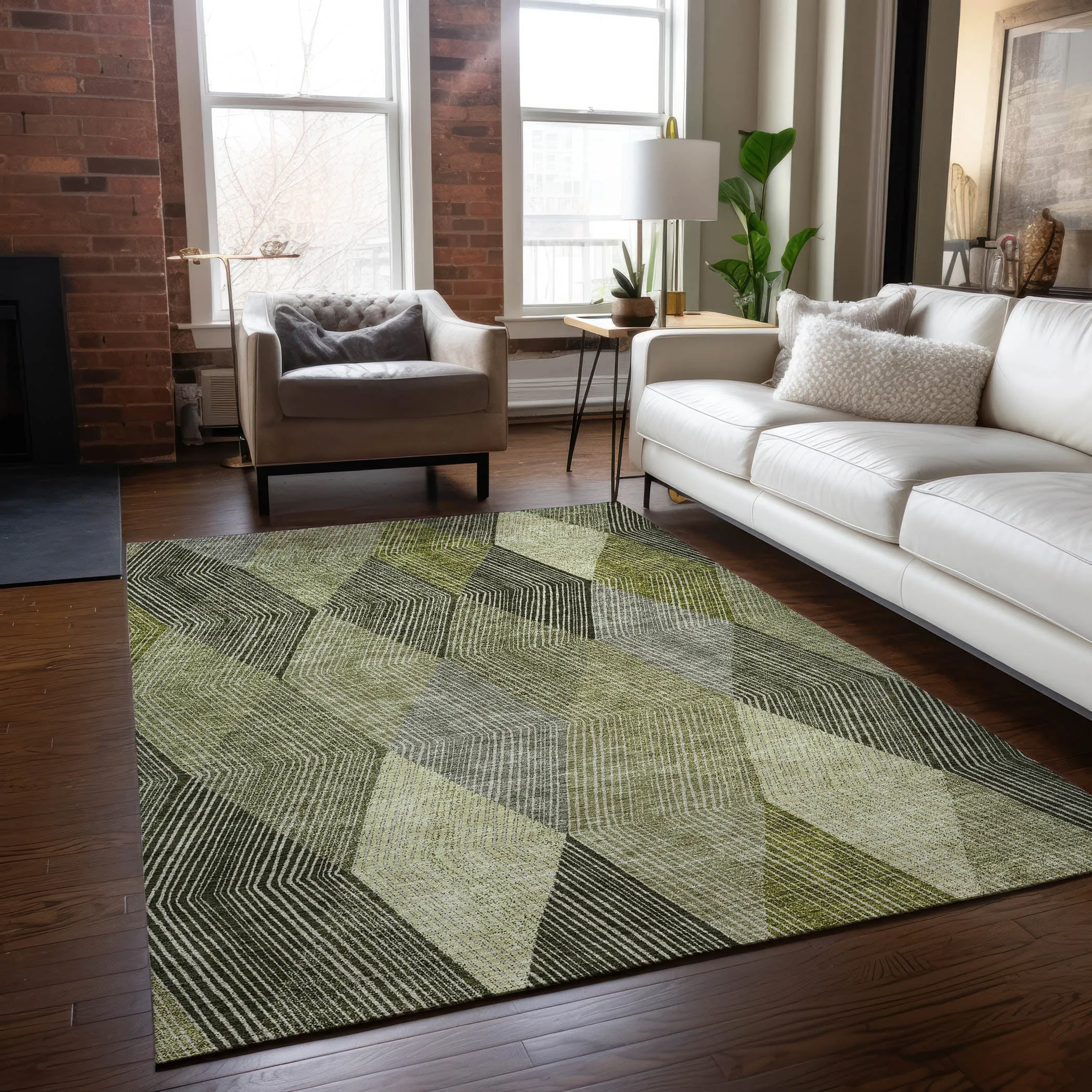 Machine Washable Indoor/ Outdoor Diamond Stripes Chantille Rug