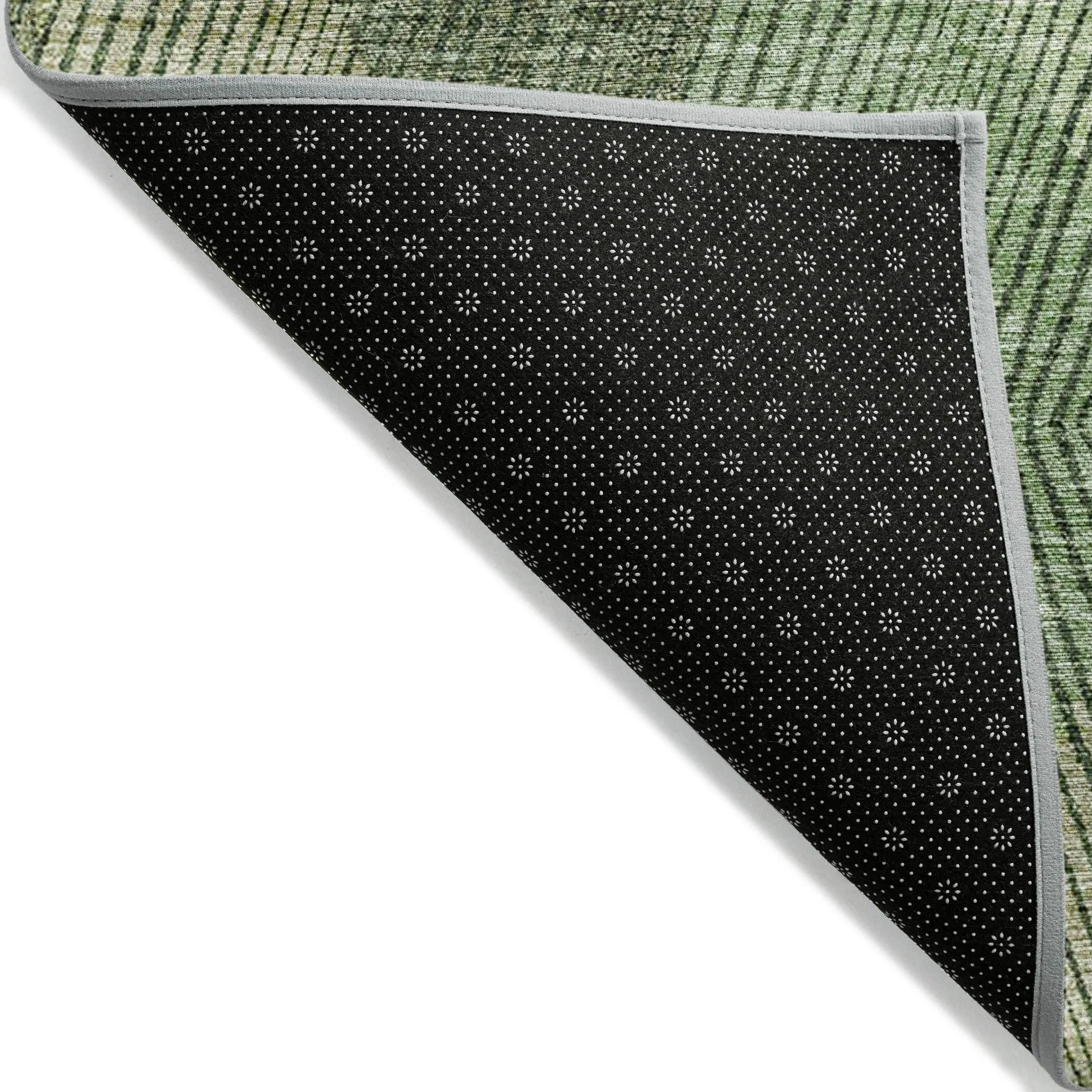 Machine Washable Indoor/ Outdoor Diamond Stripes Chantille Rug