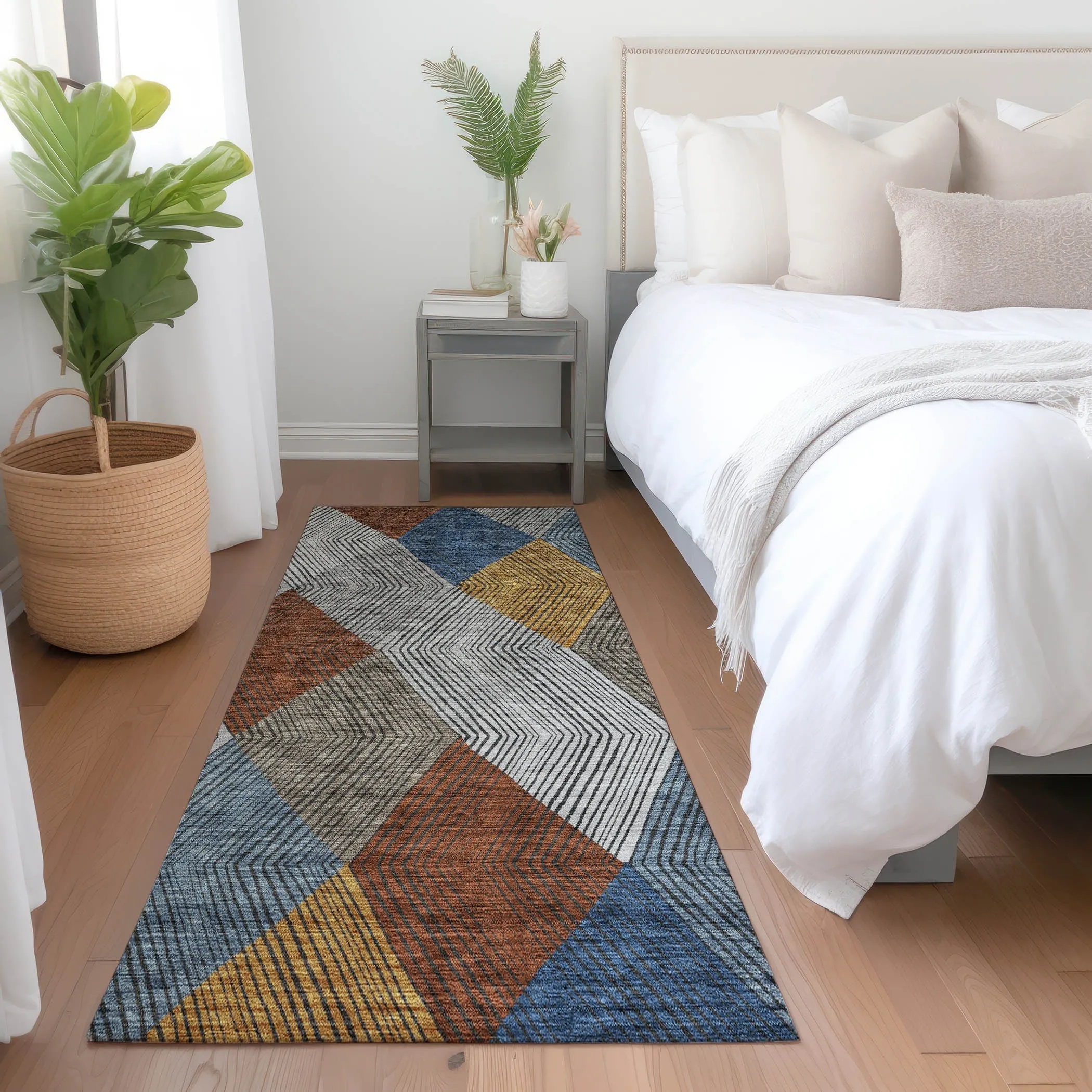 Machine Washable Indoor/ Outdoor Diamond Stripes Chantille Rug