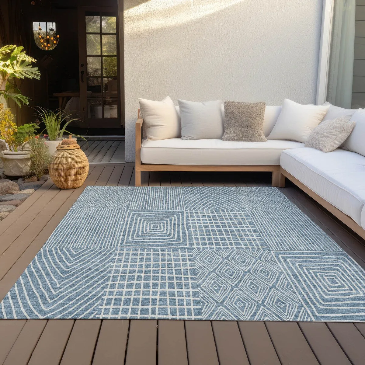 Machine Washable Indoor/ Outdoor Geo Patchwork Chantille Rug