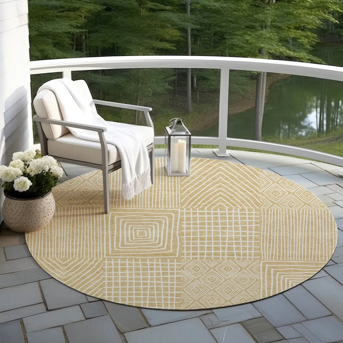 Machine Washable Indoor/ Outdoor Geo Patchwork Chantille Rug