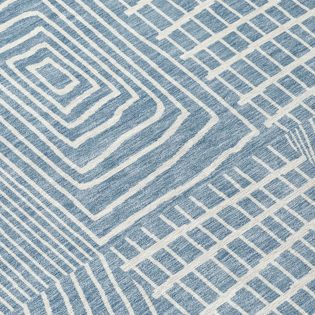 Machine Washable Indoor/ Outdoor Geo Patchwork Chantille Rug