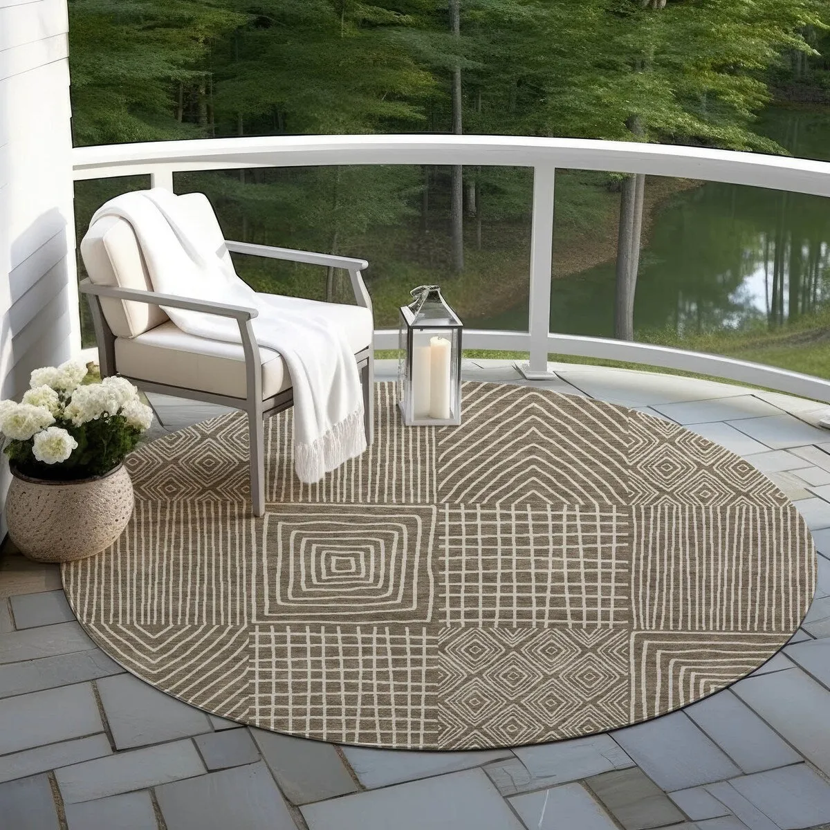 Machine Washable Indoor/ Outdoor Geo Patchwork Chantille Rug