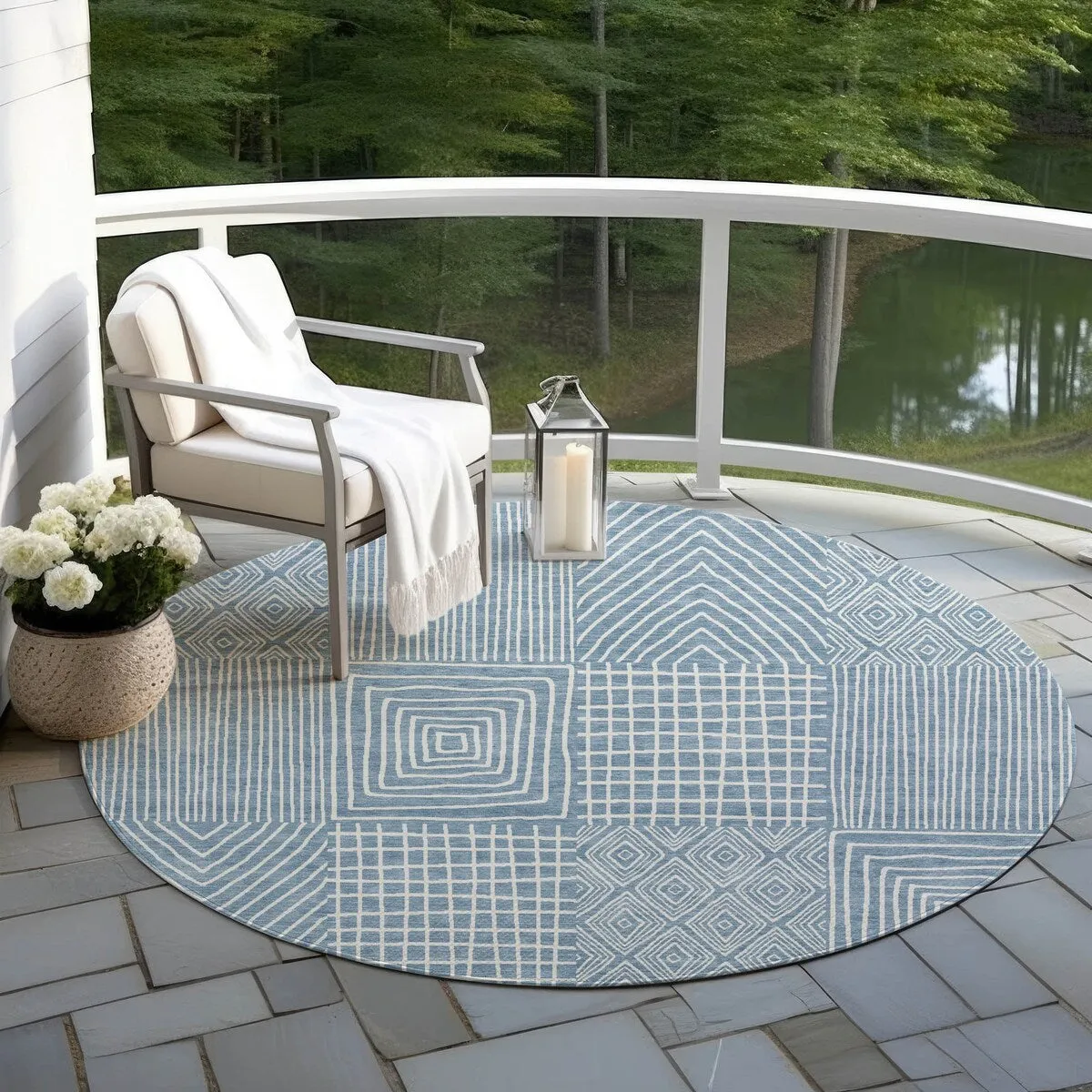 Machine Washable Indoor/ Outdoor Geo Patchwork Chantille Rug