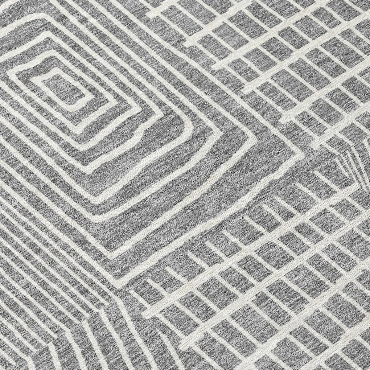 Machine Washable Indoor/ Outdoor Geo Patchwork Chantille Rug