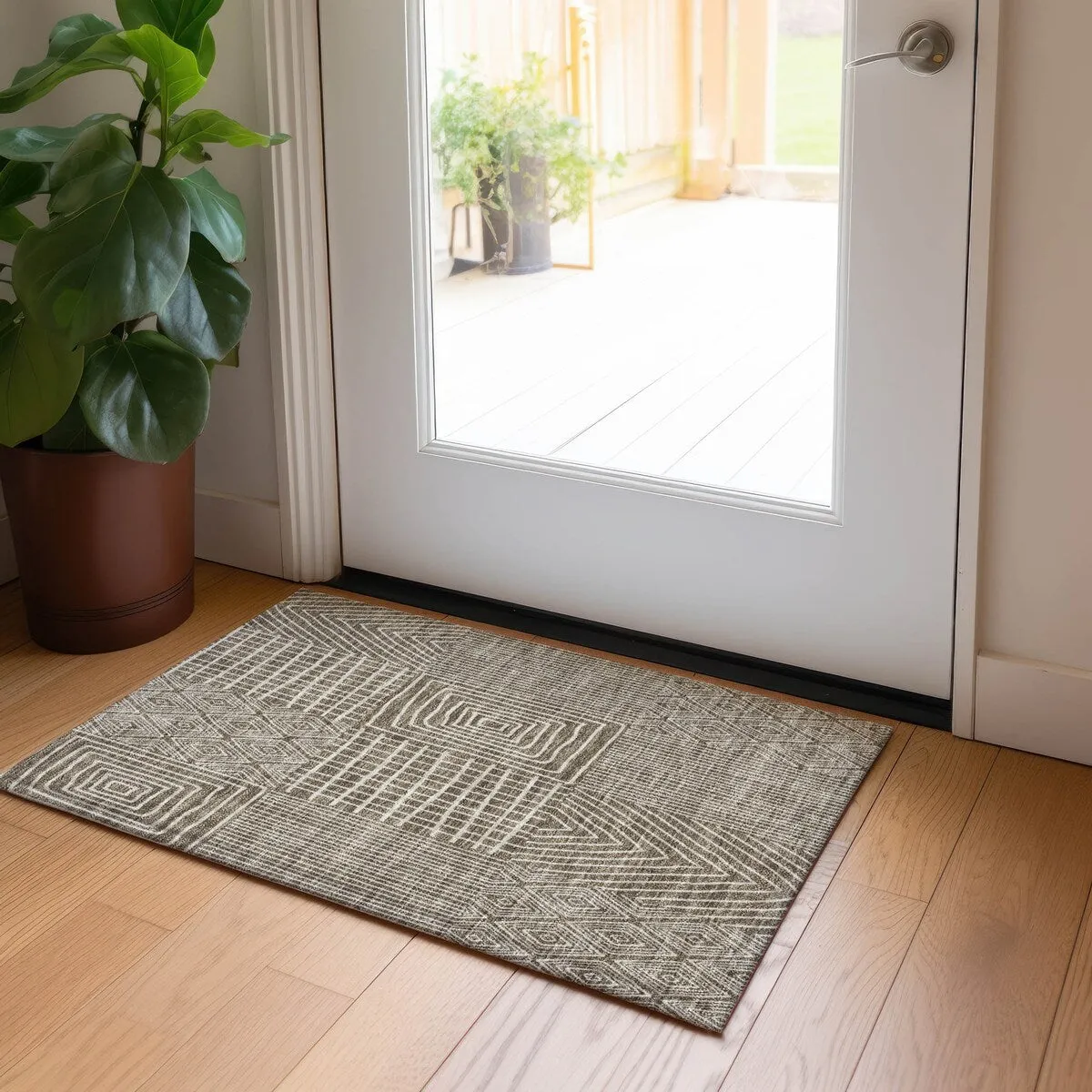 Machine Washable Indoor/ Outdoor Geo Patchwork Chantille Rug