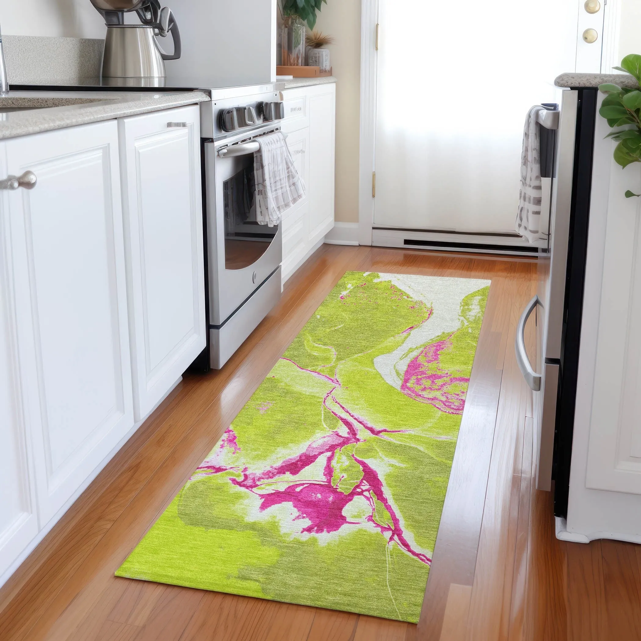 Machine Washable Indoor/ Outdoor Modern Abstract Chantille Rug