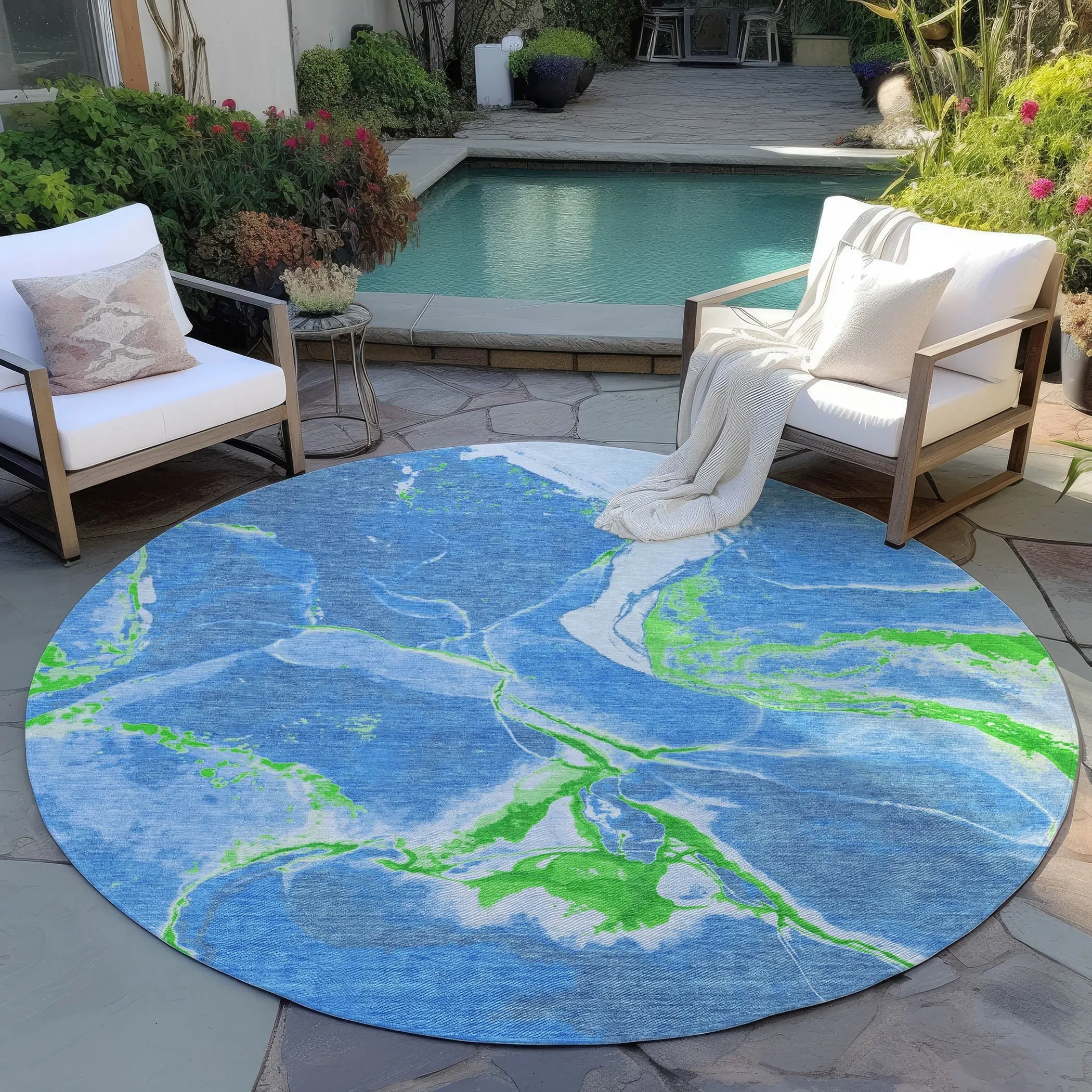 Machine Washable Indoor/ Outdoor Modern Abstract Chantille Rug