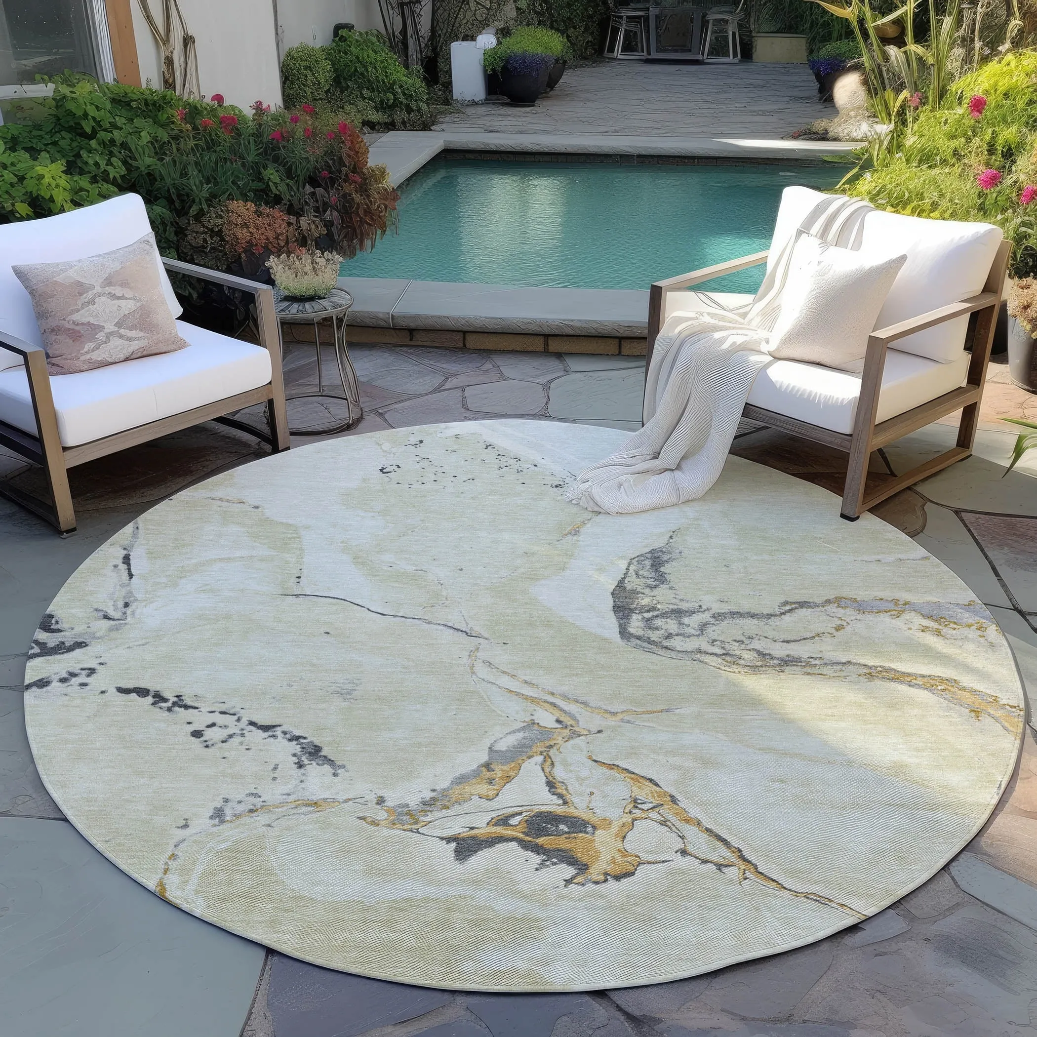 Machine Washable Indoor/ Outdoor Modern Abstract Chantille Rug