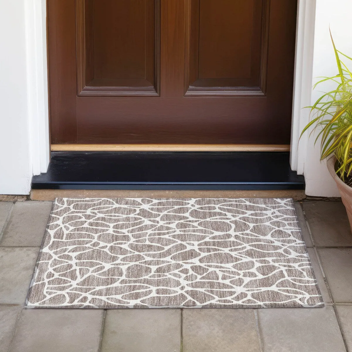 Machine Washable Indoor/ Outdoor Modern Chantille Rug