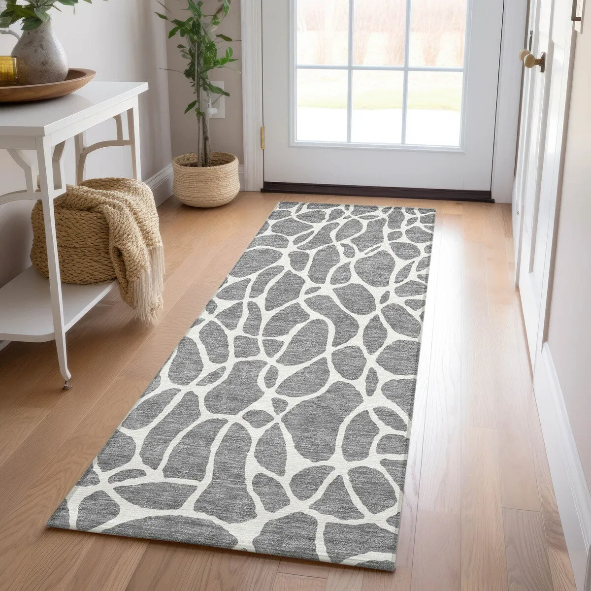 Machine Washable Indoor/ Outdoor Modern Chantille Rug