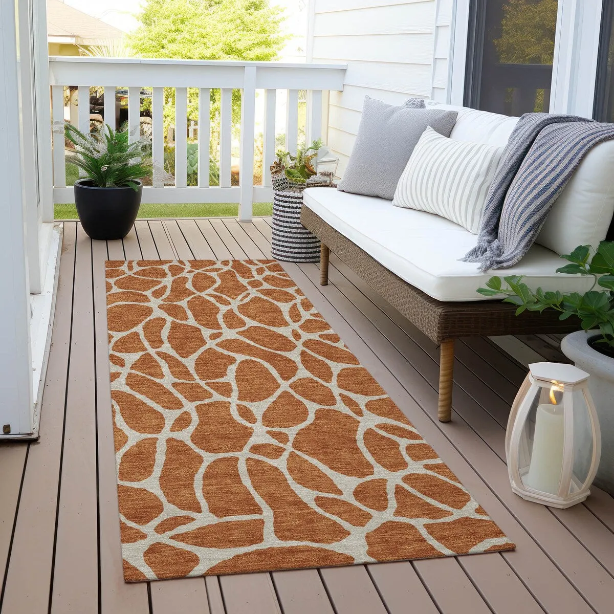 Machine Washable Indoor/ Outdoor Modern Chantille Rug