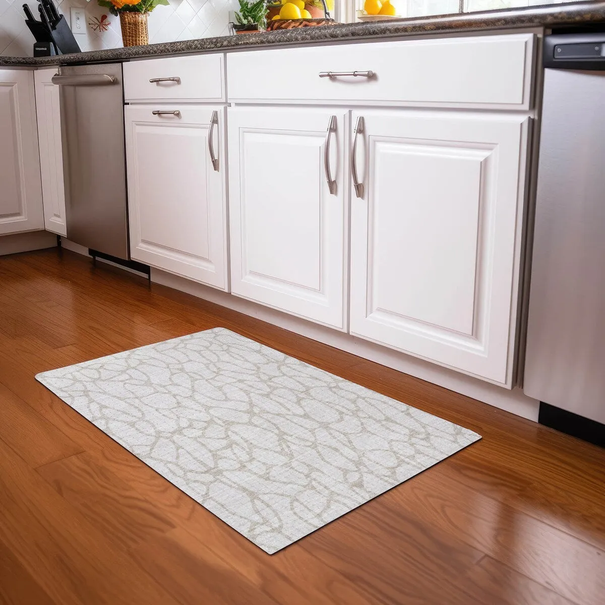 Machine Washable Indoor/ Outdoor Modern Chantille Rug
