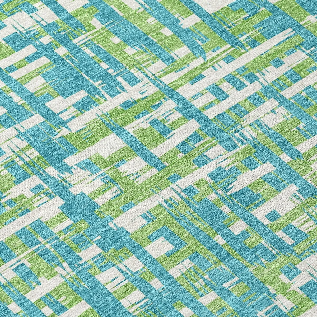 Machine Washable Indoor/ Outdoor Modern Crosshatch Chantille Rug