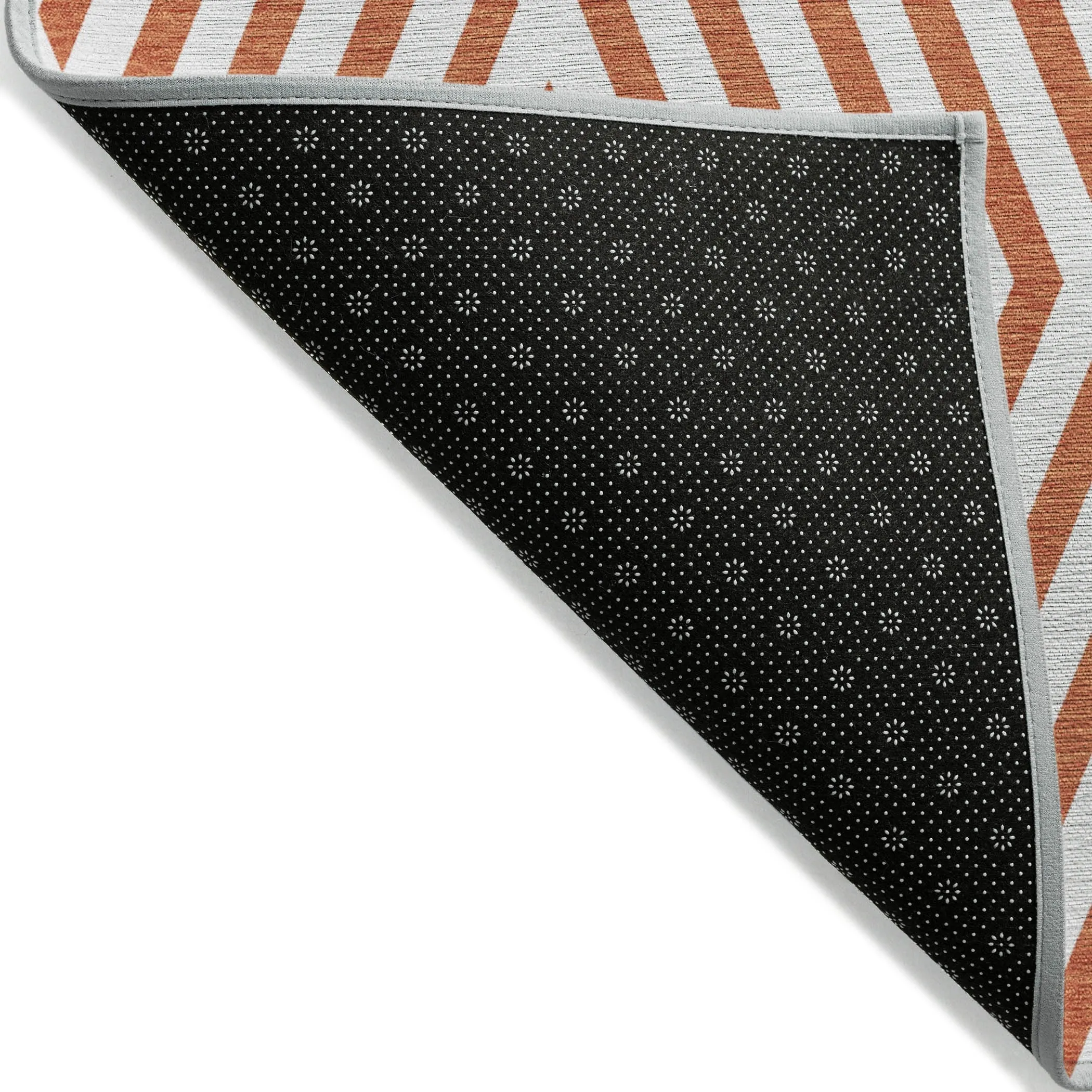 Machine Washable Indoor/ Outdoor Modern Diamonds Chantille Rug