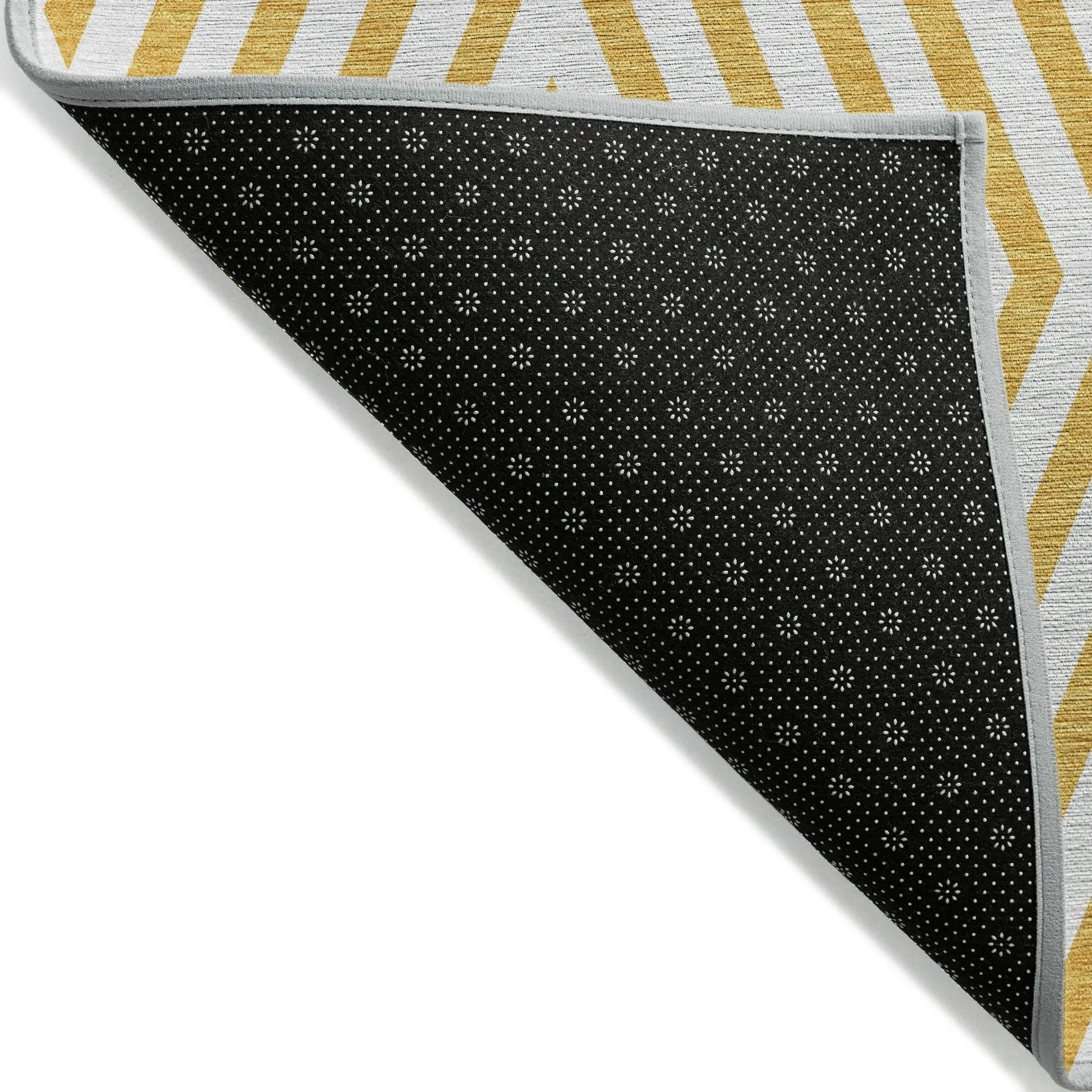 Machine Washable Indoor/ Outdoor Modern Diamonds Chantille Rug