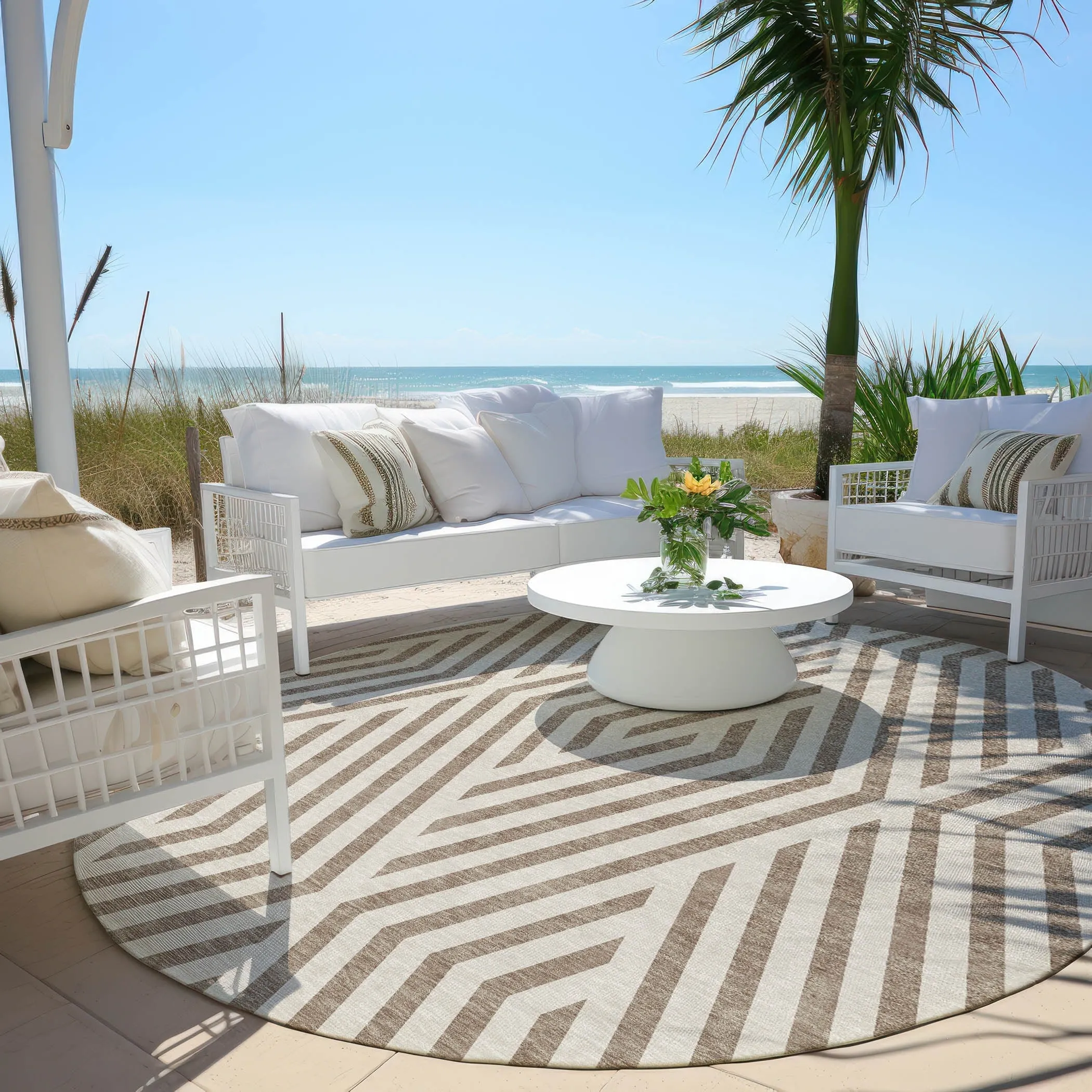 Machine Washable Indoor/ Outdoor Modern Diamonds Chantille Rug