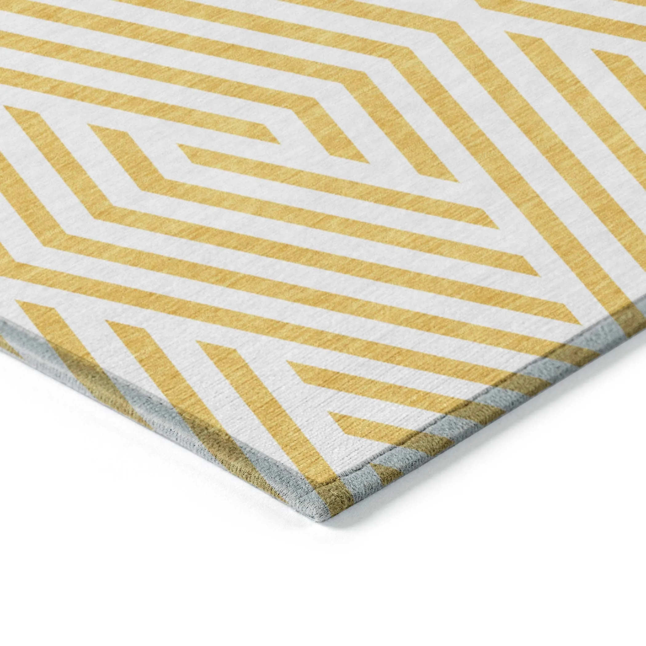 Machine Washable Indoor/ Outdoor Modern Diamonds Chantille Rug