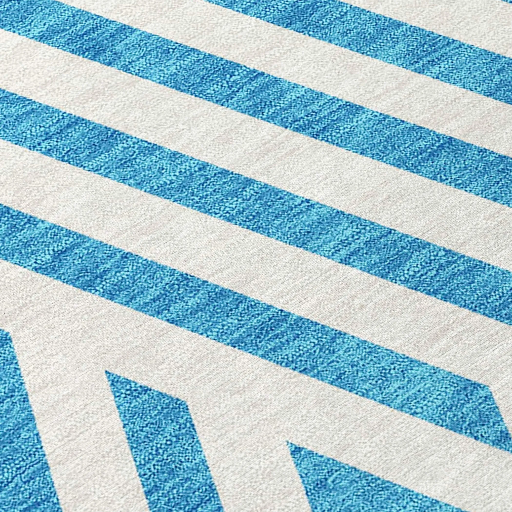 Machine Washable Indoor/ Outdoor Modern Diamonds Chantille Rug