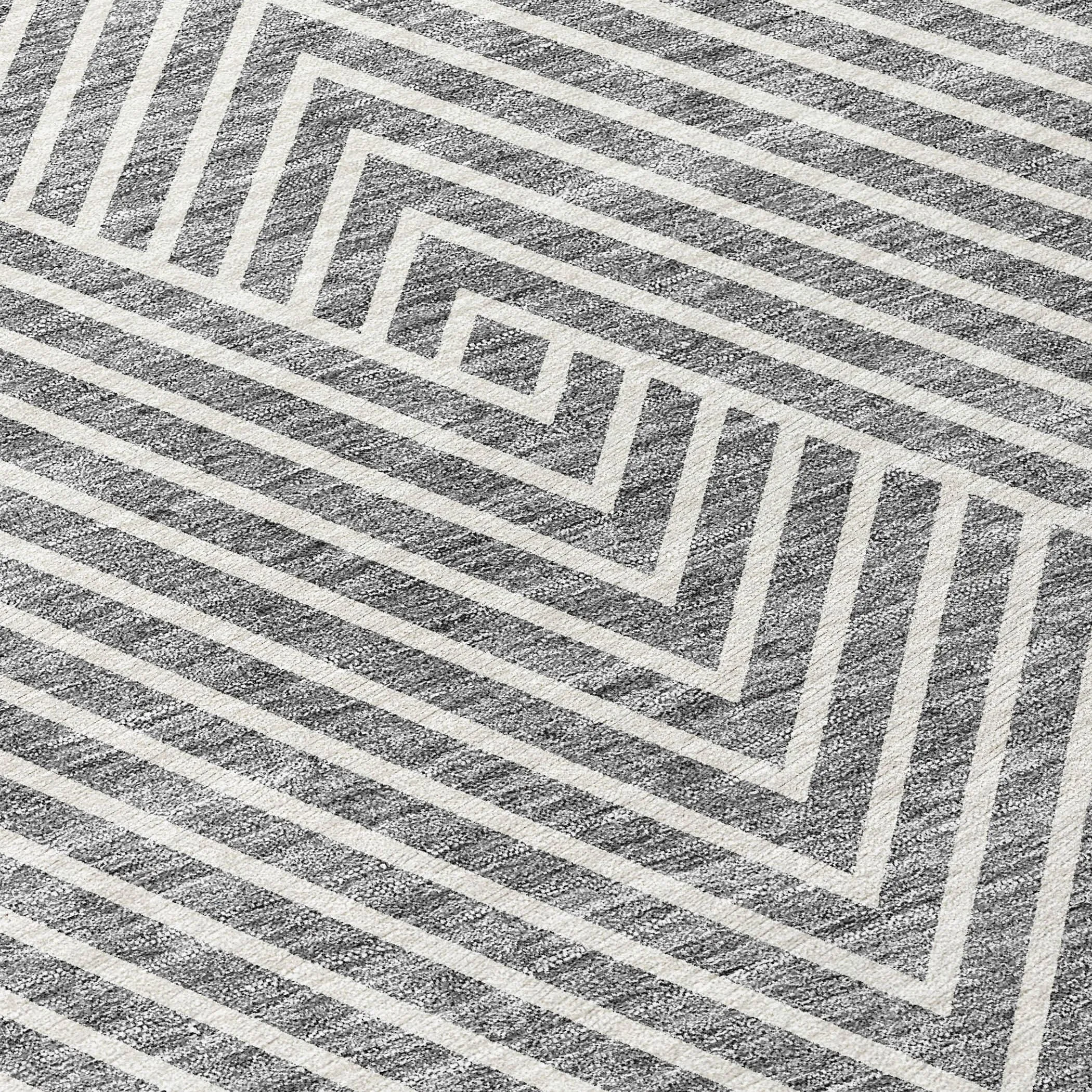 Machine Washable Indoor/ Outdoor Modern Geo Chantille Rug