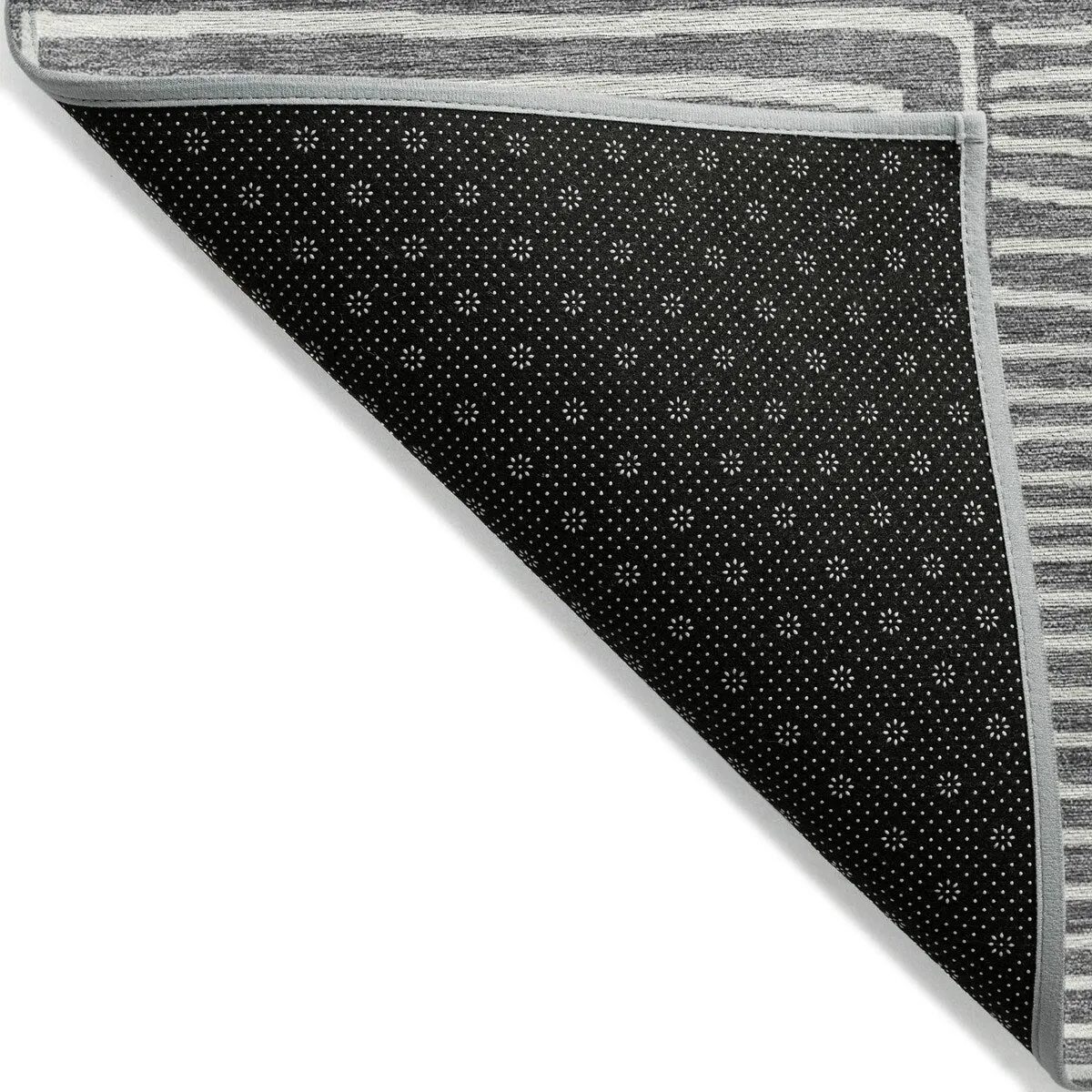 Machine Washable Indoor/ Outdoor Modern Mosaic Chantille Rug