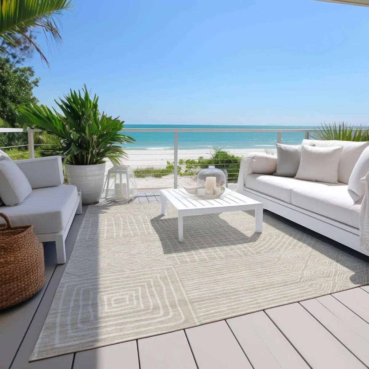 Machine Washable Indoor/ Outdoor Modern Mosaic Chantille Rug