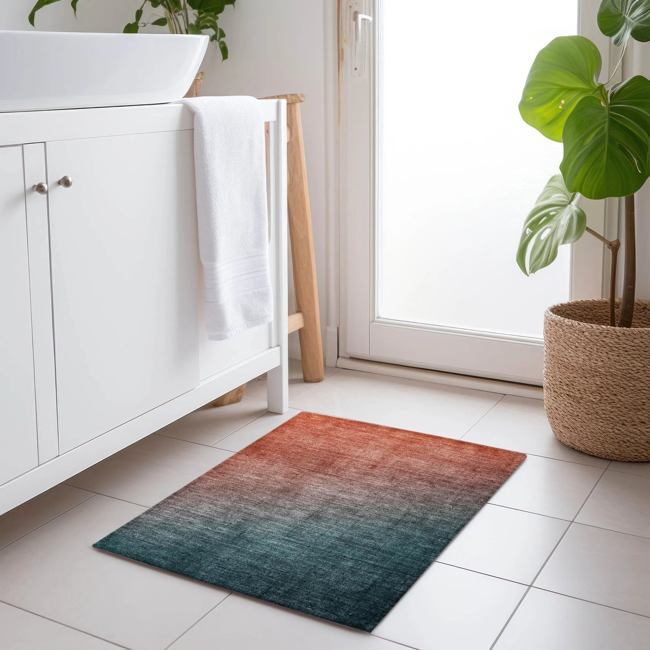 Machine Washable Indoor/ Outdoor Modern Ombre Chantille Rug