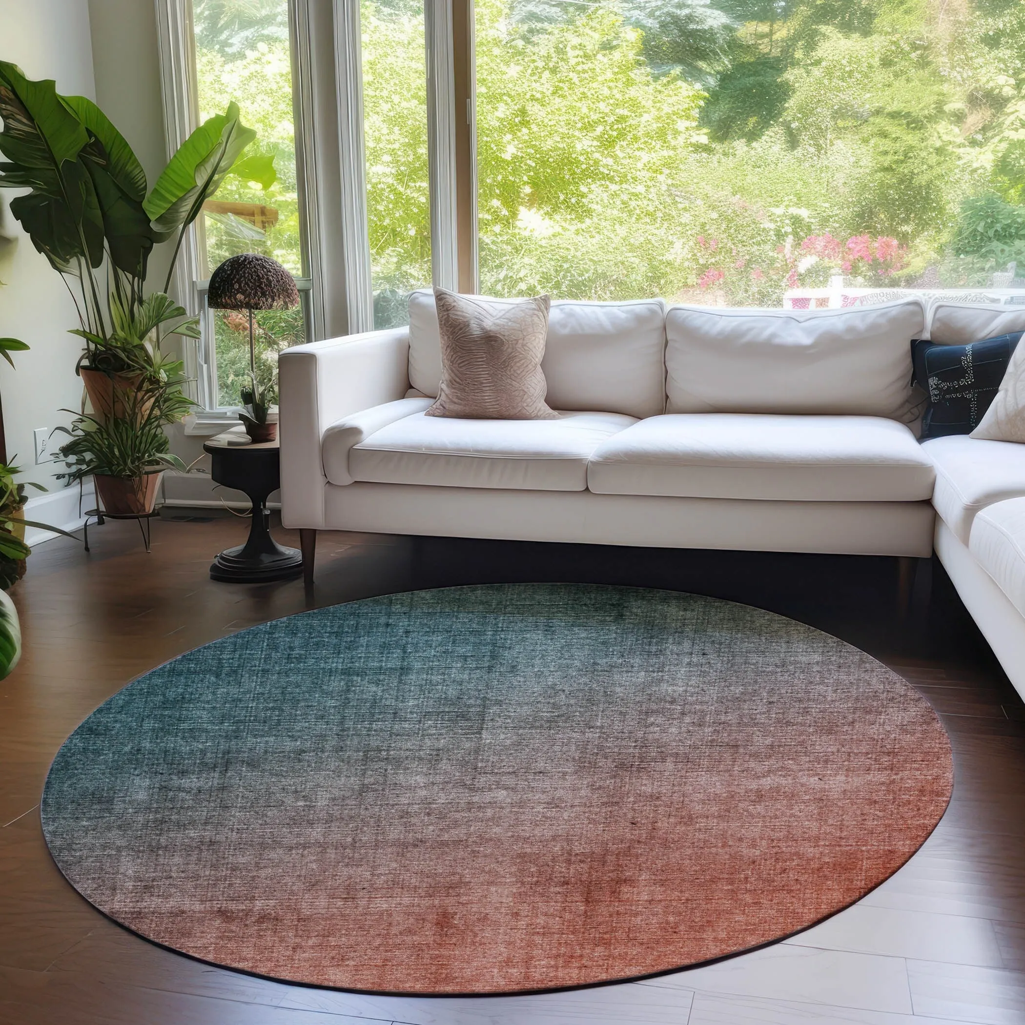 Machine Washable Indoor/ Outdoor Modern Ombre Chantille Rug