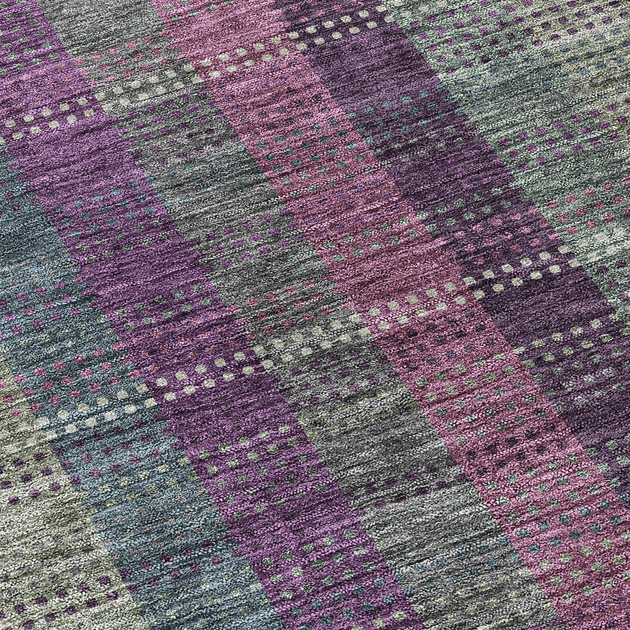 Machine Washable Indoor/ Outdoor Modern Plaid Chantille Rug
