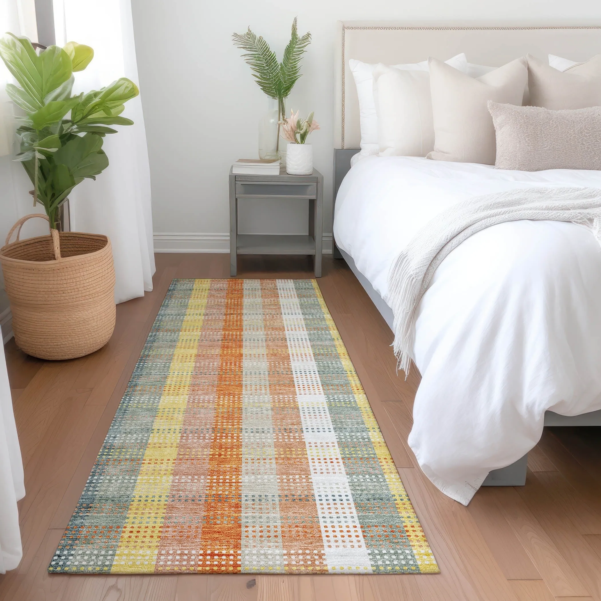 Machine Washable Indoor/ Outdoor Modern Plaid Chantille Rug