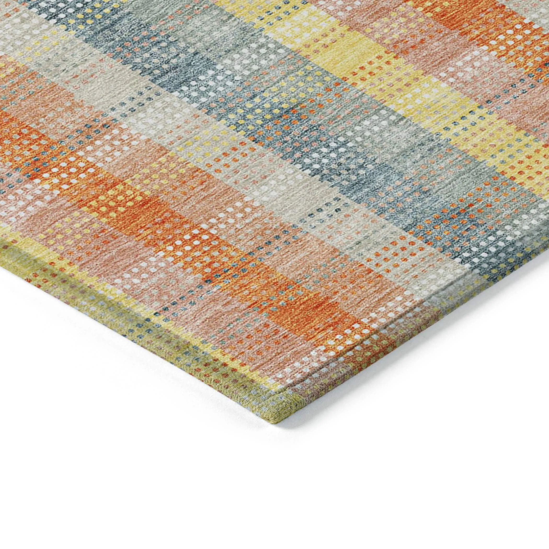Machine Washable Indoor/ Outdoor Modern Plaid Chantille Rug