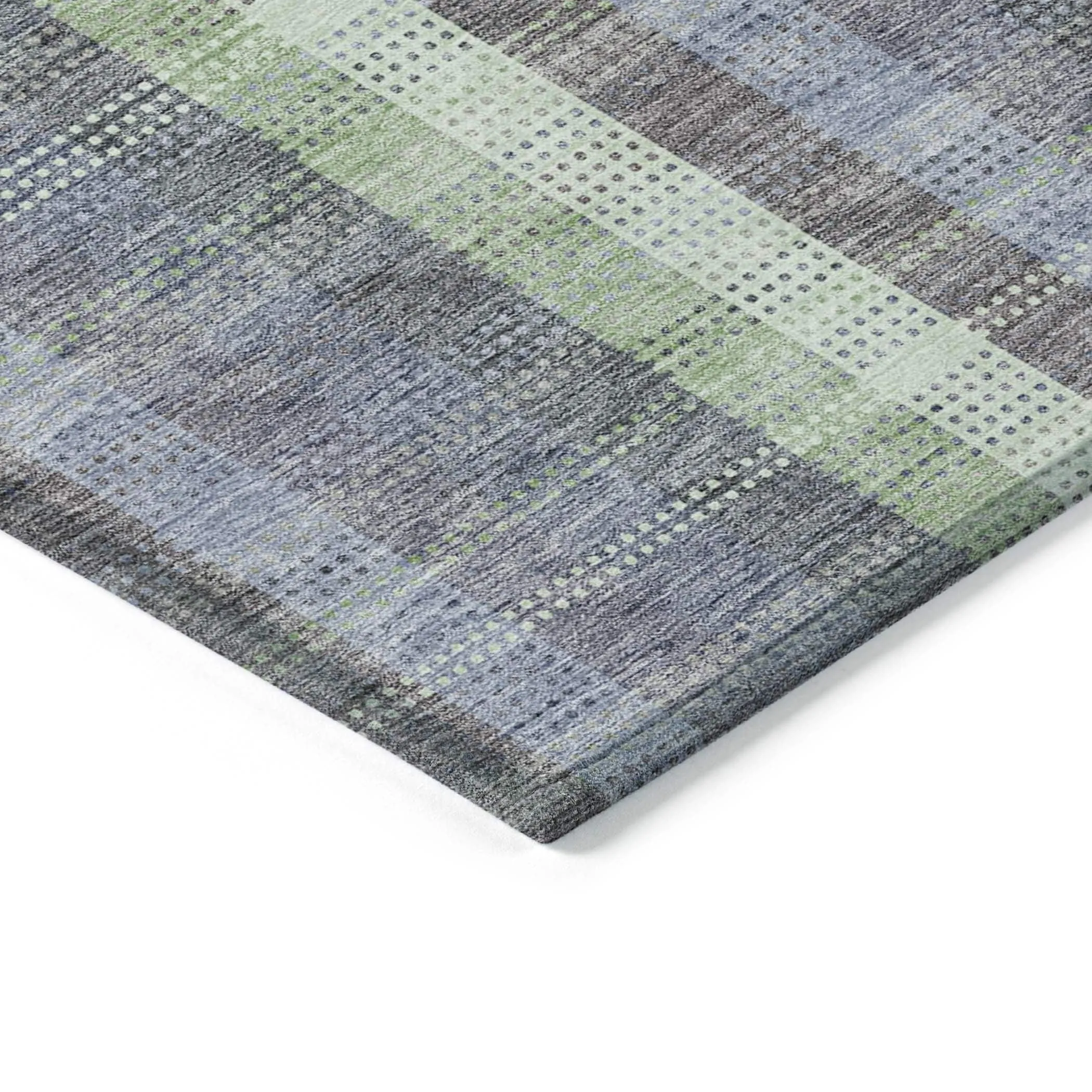 Machine Washable Indoor/ Outdoor Modern Plaid Chantille Rug
