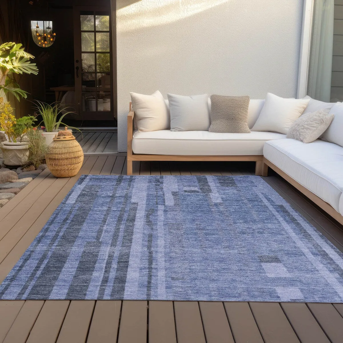 Machine Washable Indoor/ Outdoor Modern Stripes Chantille Rug