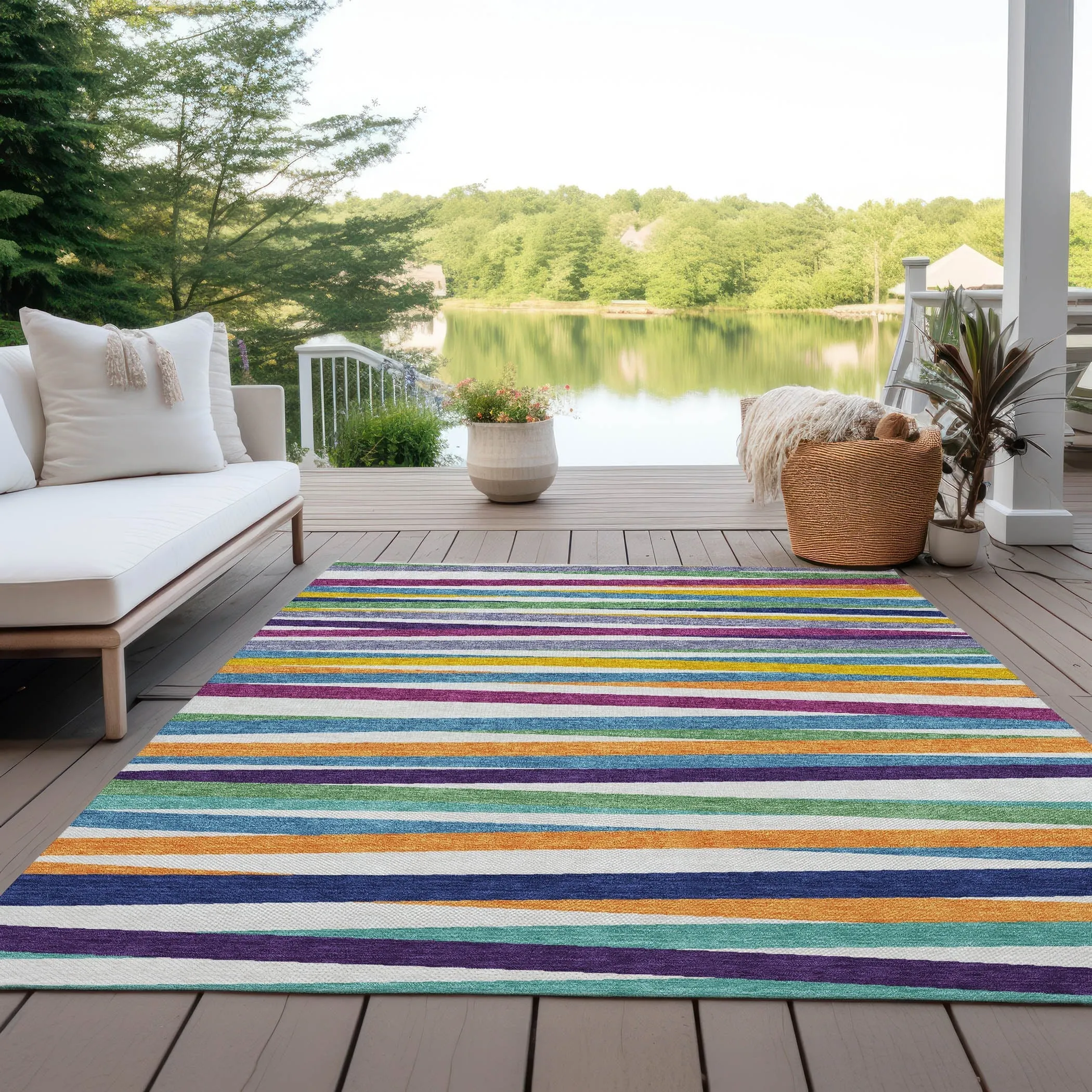 Machine Washable Indoor/ Outdoor Modern Stripes Chantille Rug