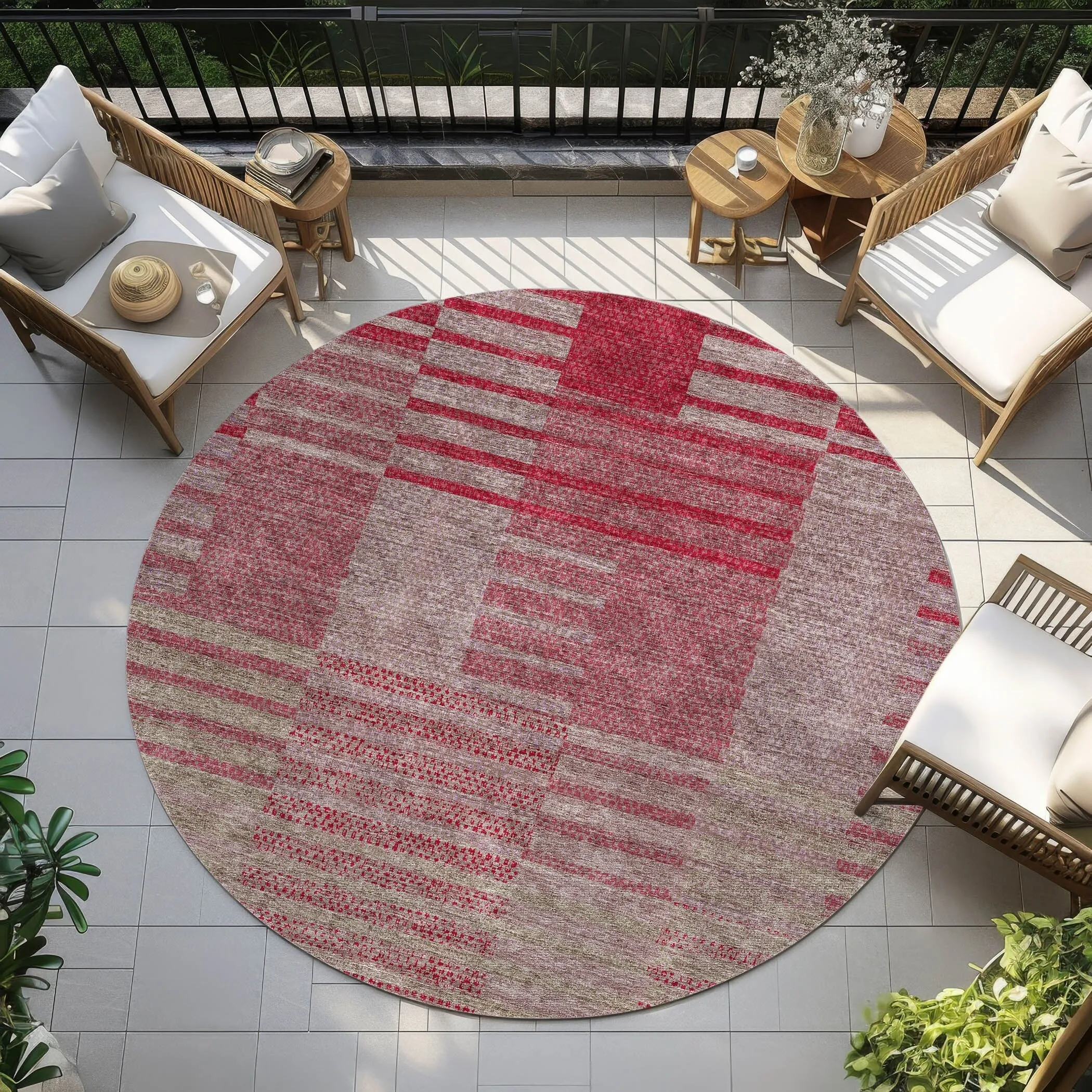 Machine Washable Indoor/ Outdoor Modern Stripes Chantille Rug