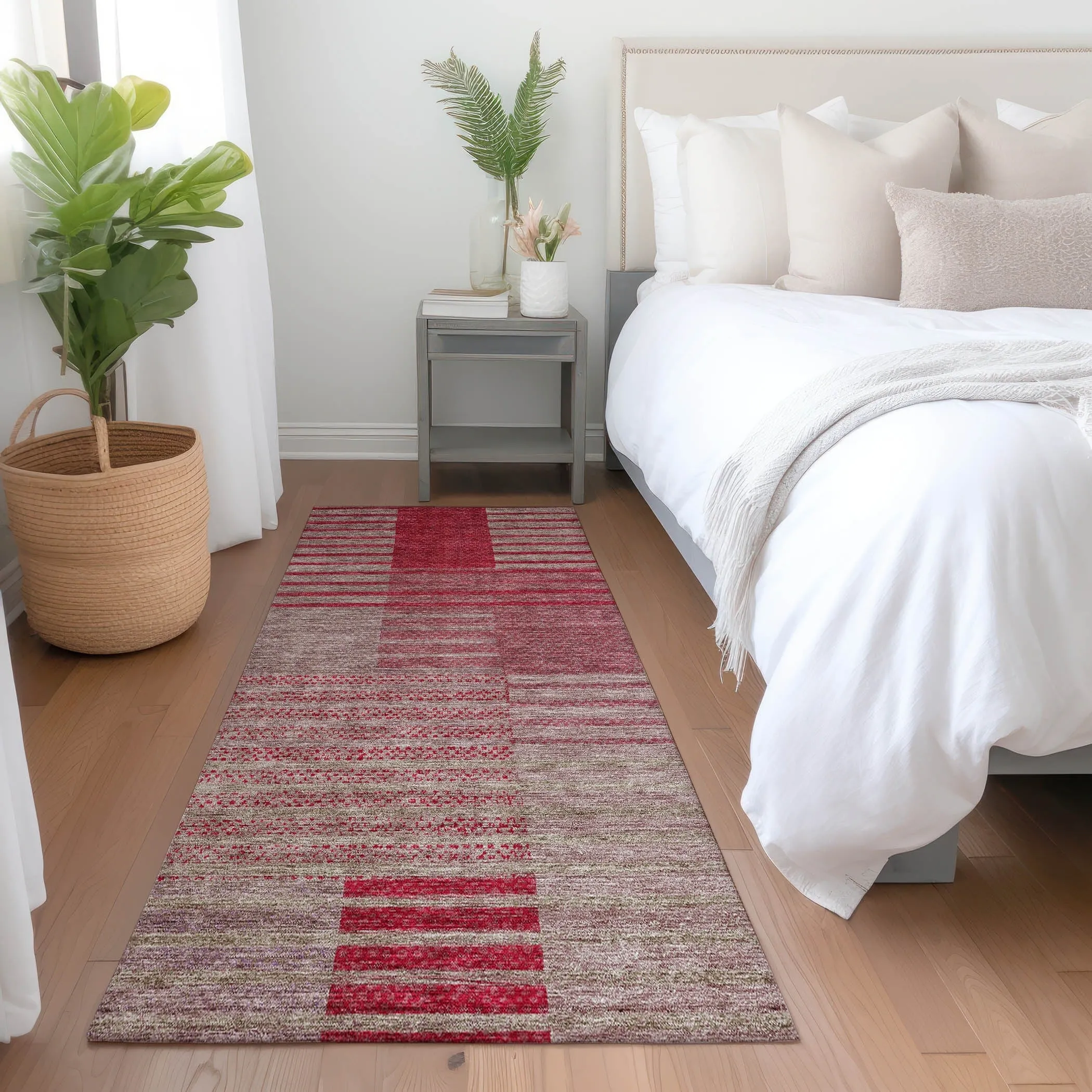 Machine Washable Indoor/ Outdoor Modern Stripes Chantille Rug