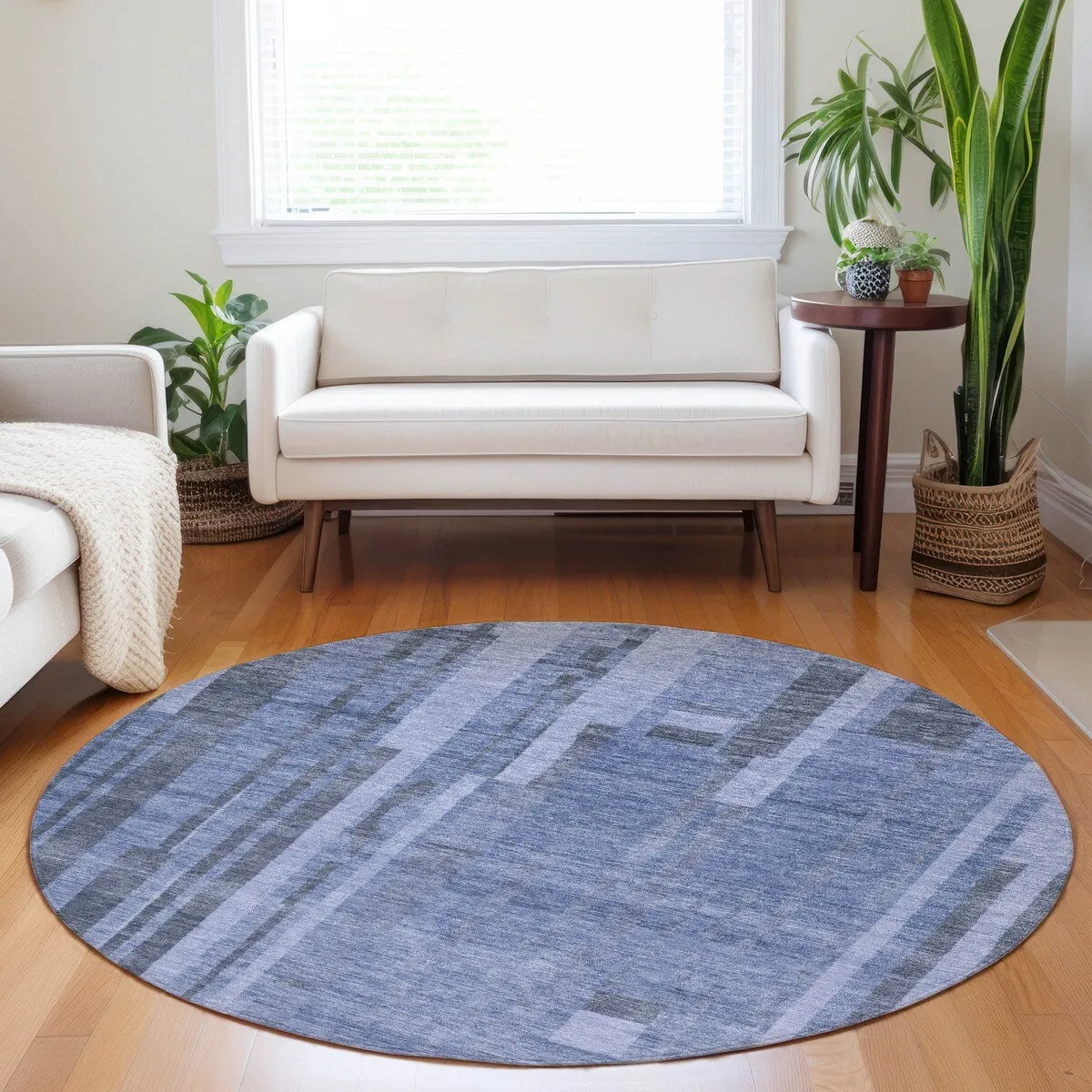 Machine Washable Indoor/ Outdoor Modern Stripes Chantille Rug