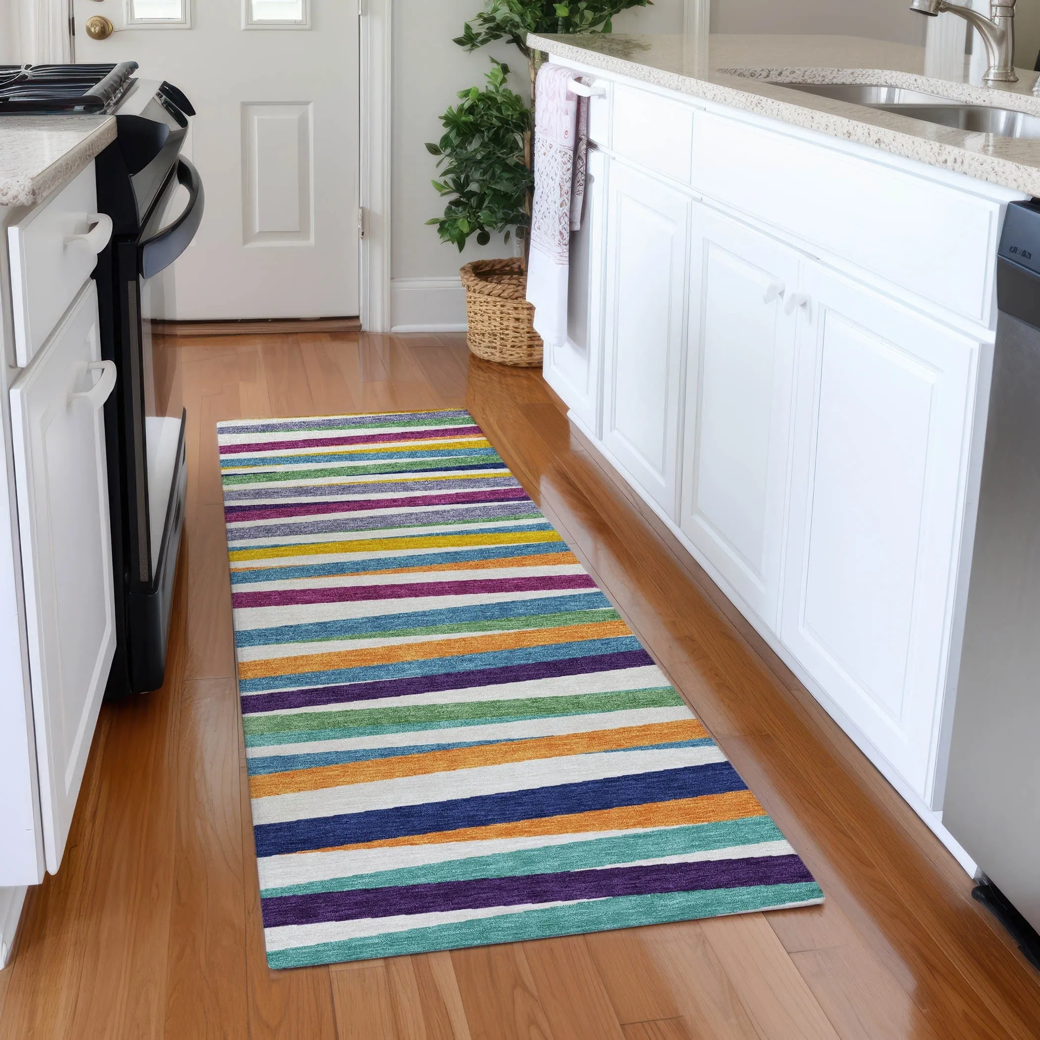 Machine Washable Indoor/ Outdoor Modern Stripes Chantille Rug