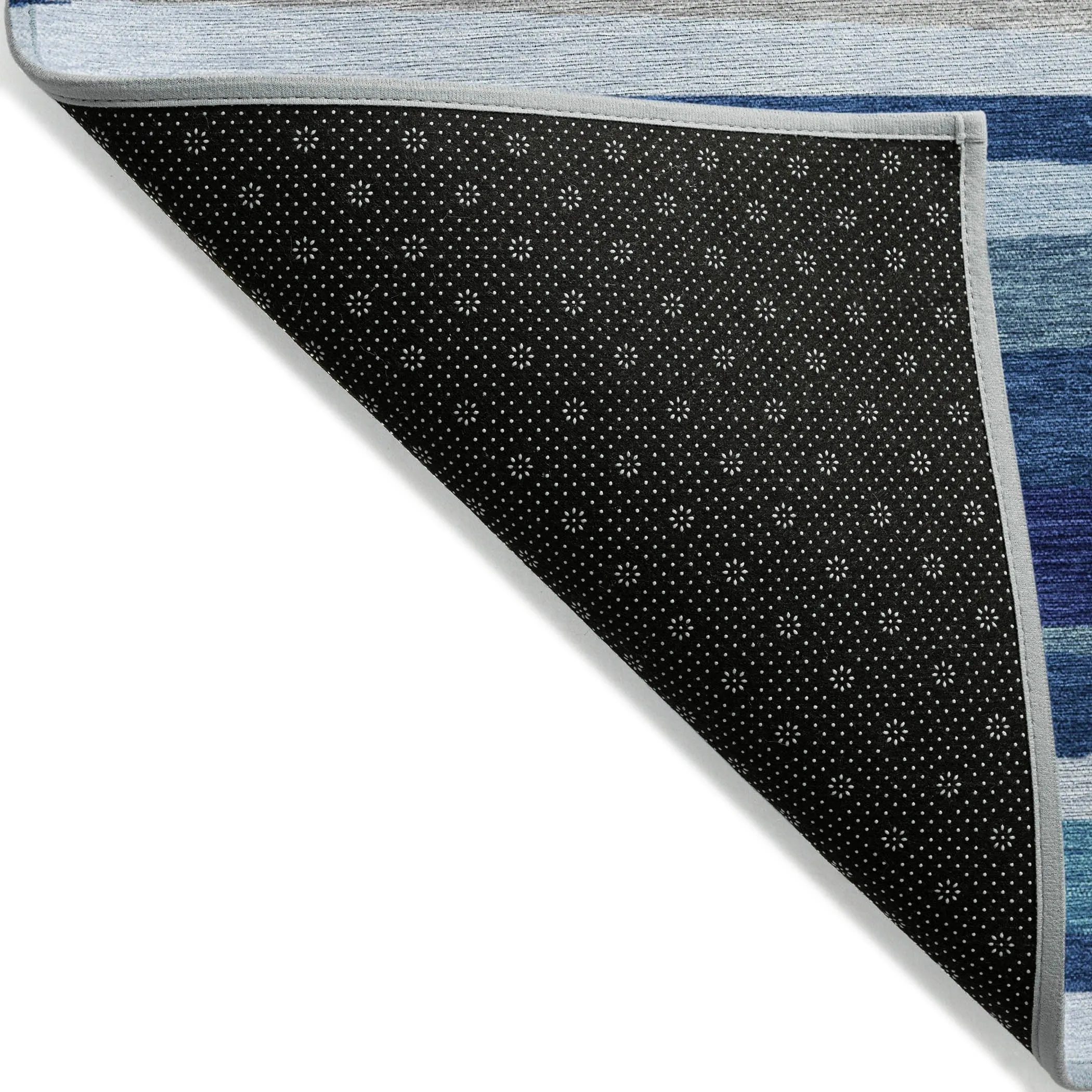 Machine Washable Indoor/ Outdoor Modern Stripes Chantille Rug