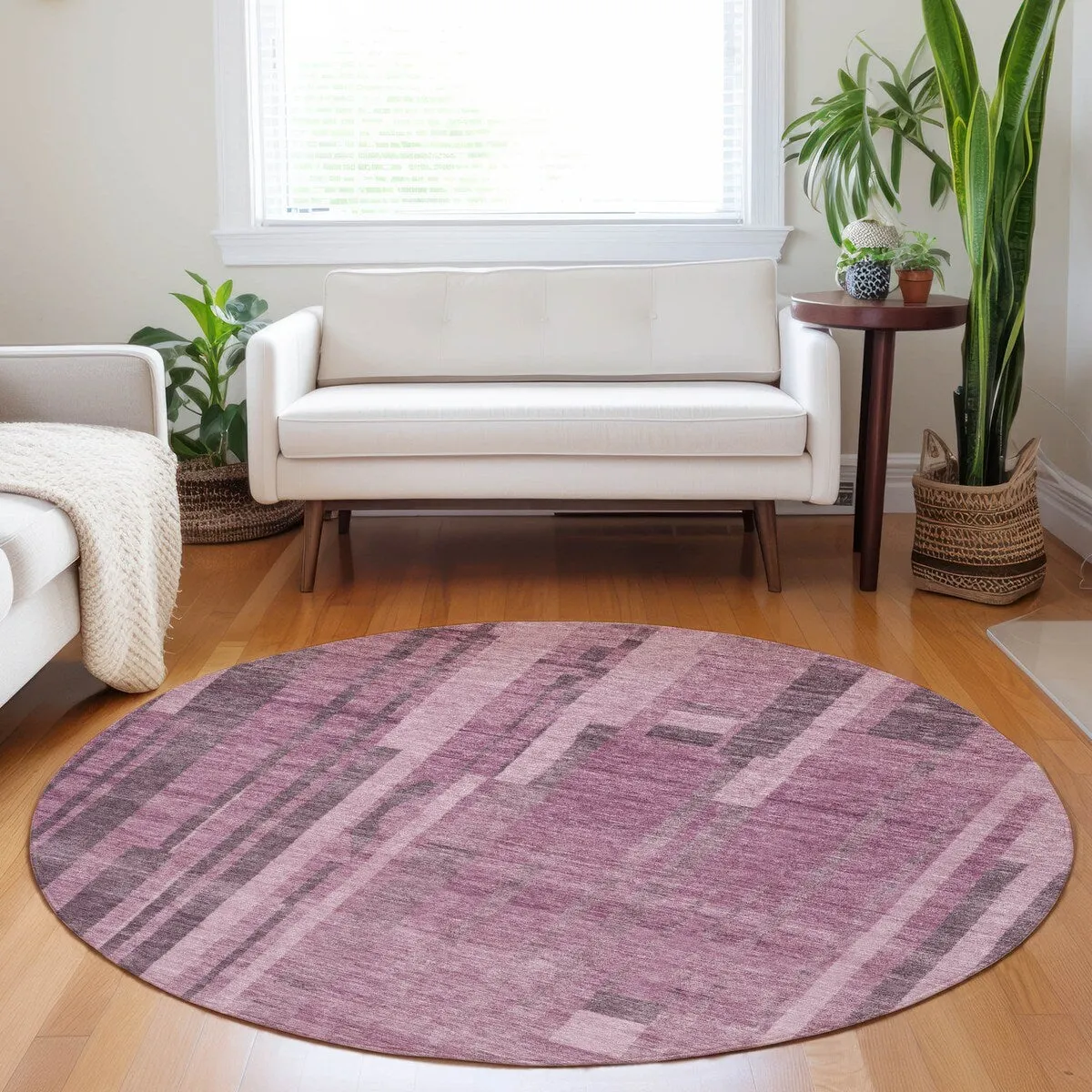 Machine Washable Indoor/ Outdoor Modern Stripes Chantille Rug