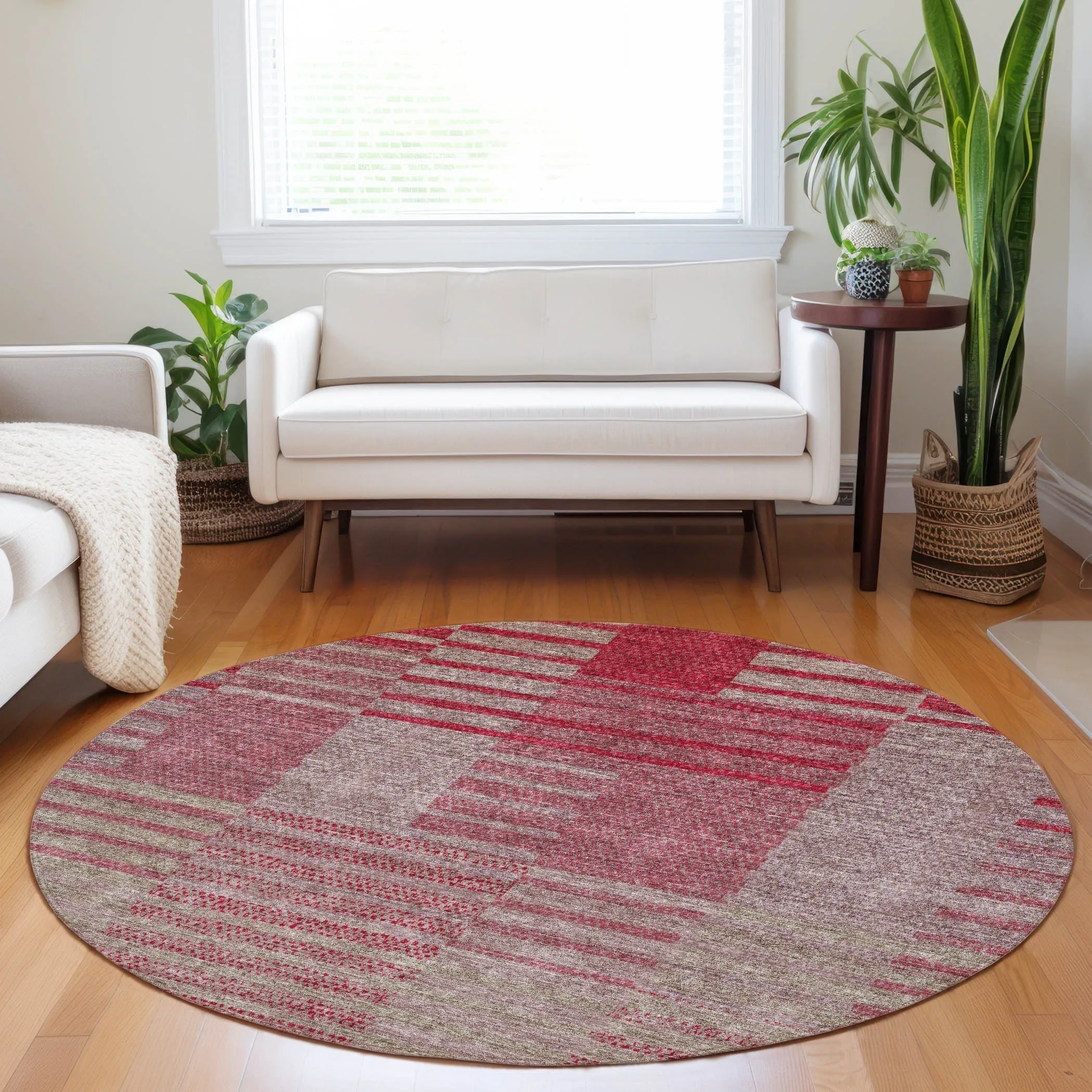 Machine Washable Indoor/ Outdoor Modern Stripes Chantille Rug