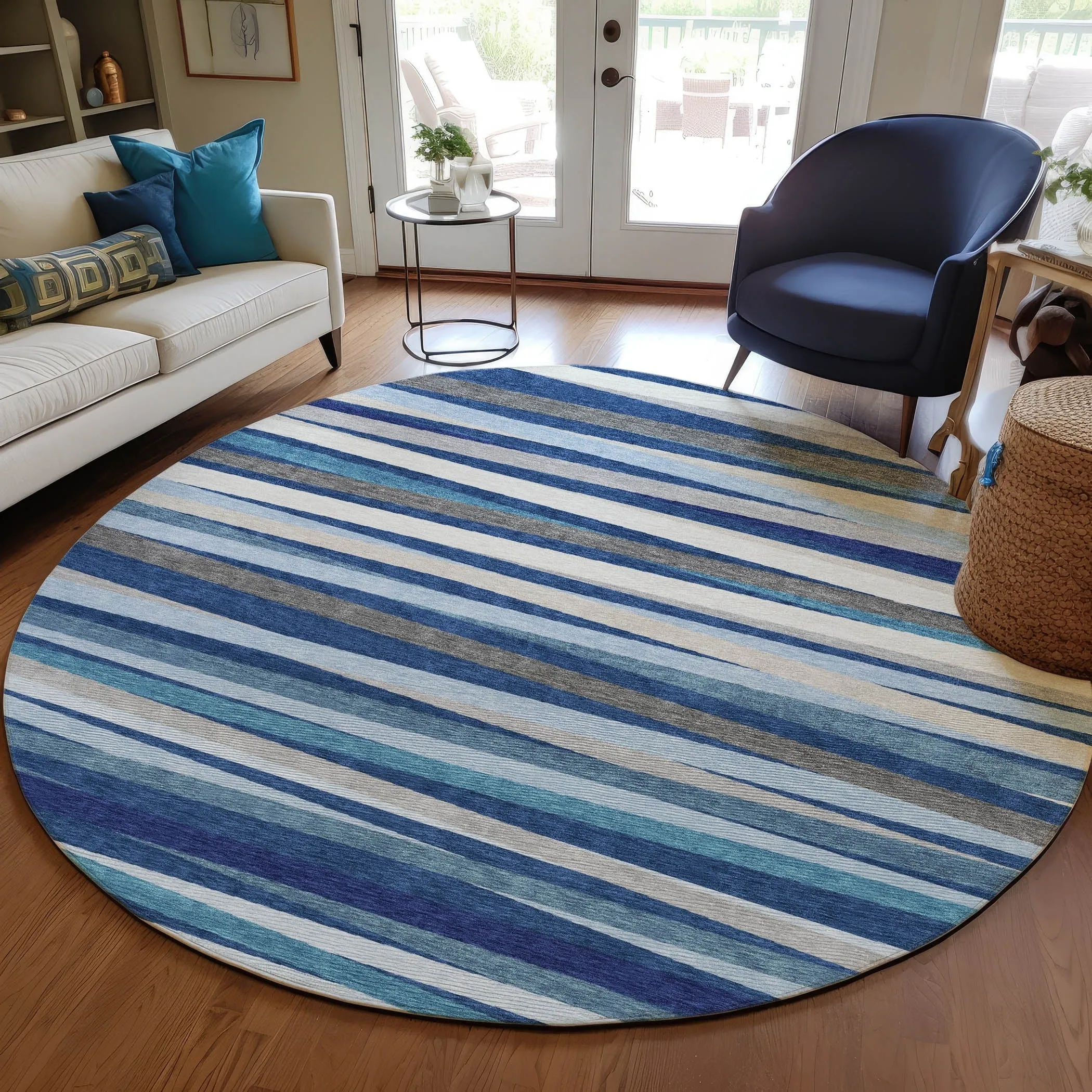 Machine Washable Indoor/ Outdoor Modern Stripes Chantille Rug